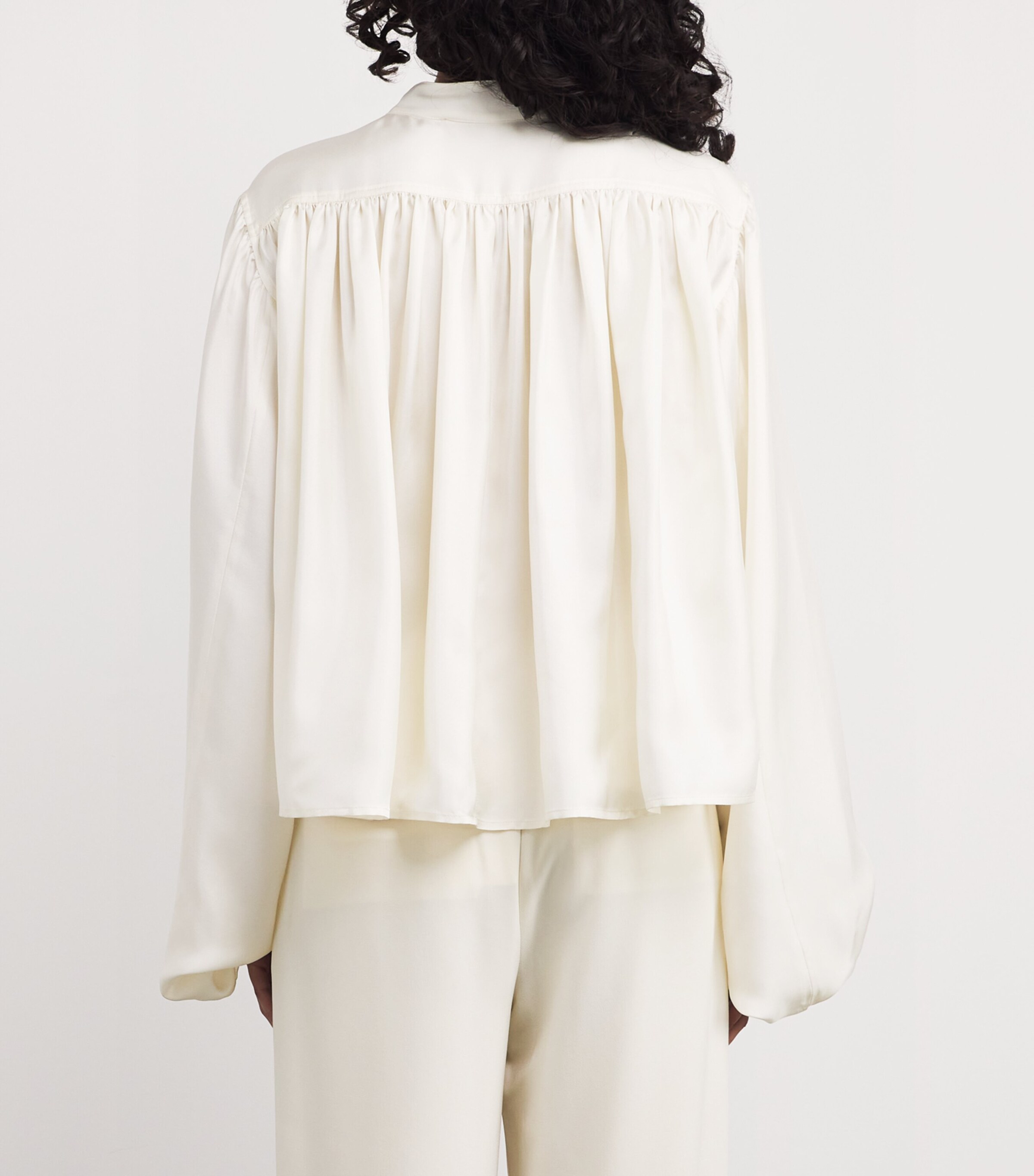 Silk Pleated Blouse CREAM Image 4