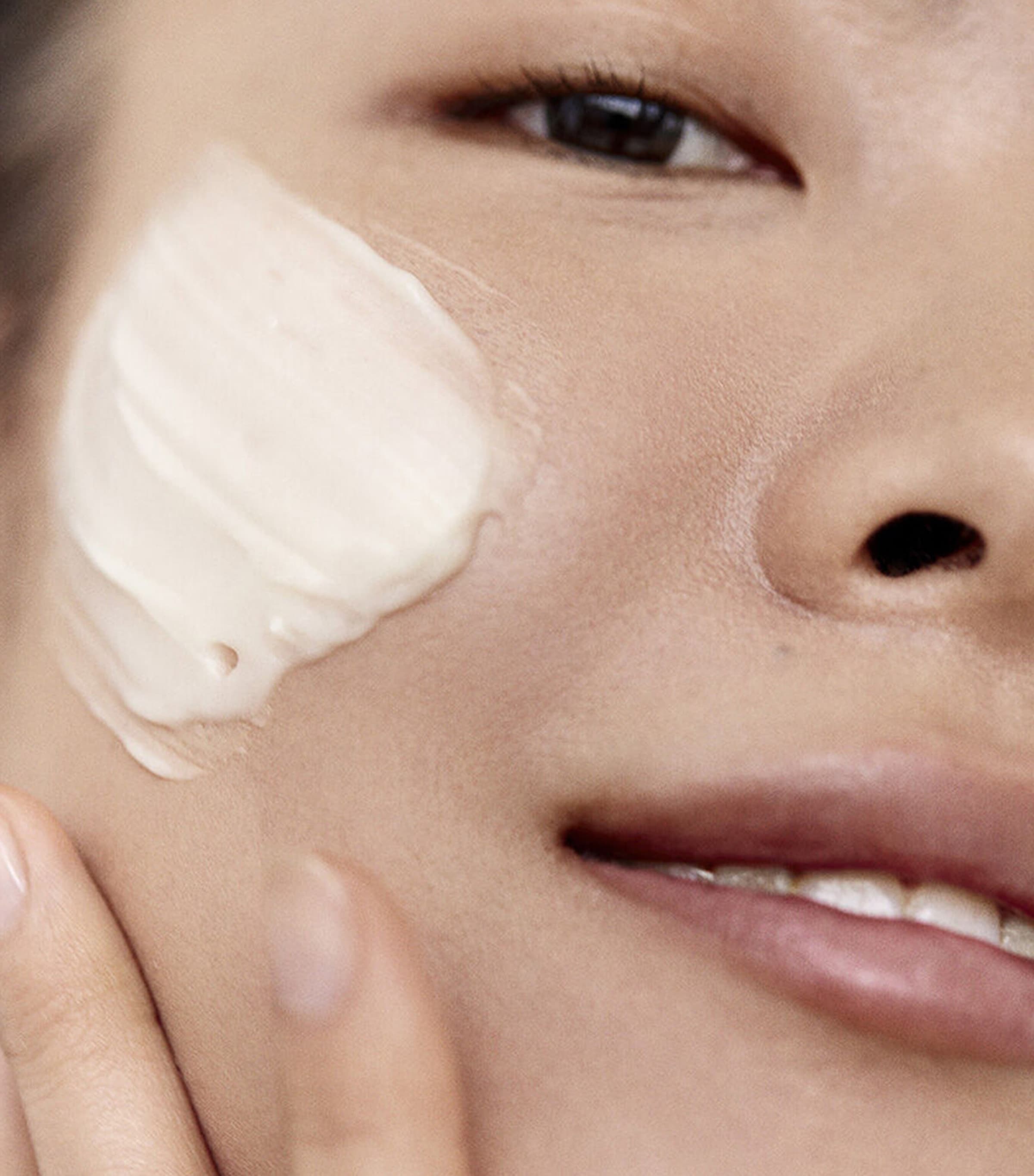 Black Tea Instant Perfecting Mask (100ml) NO COLOUR Image 2