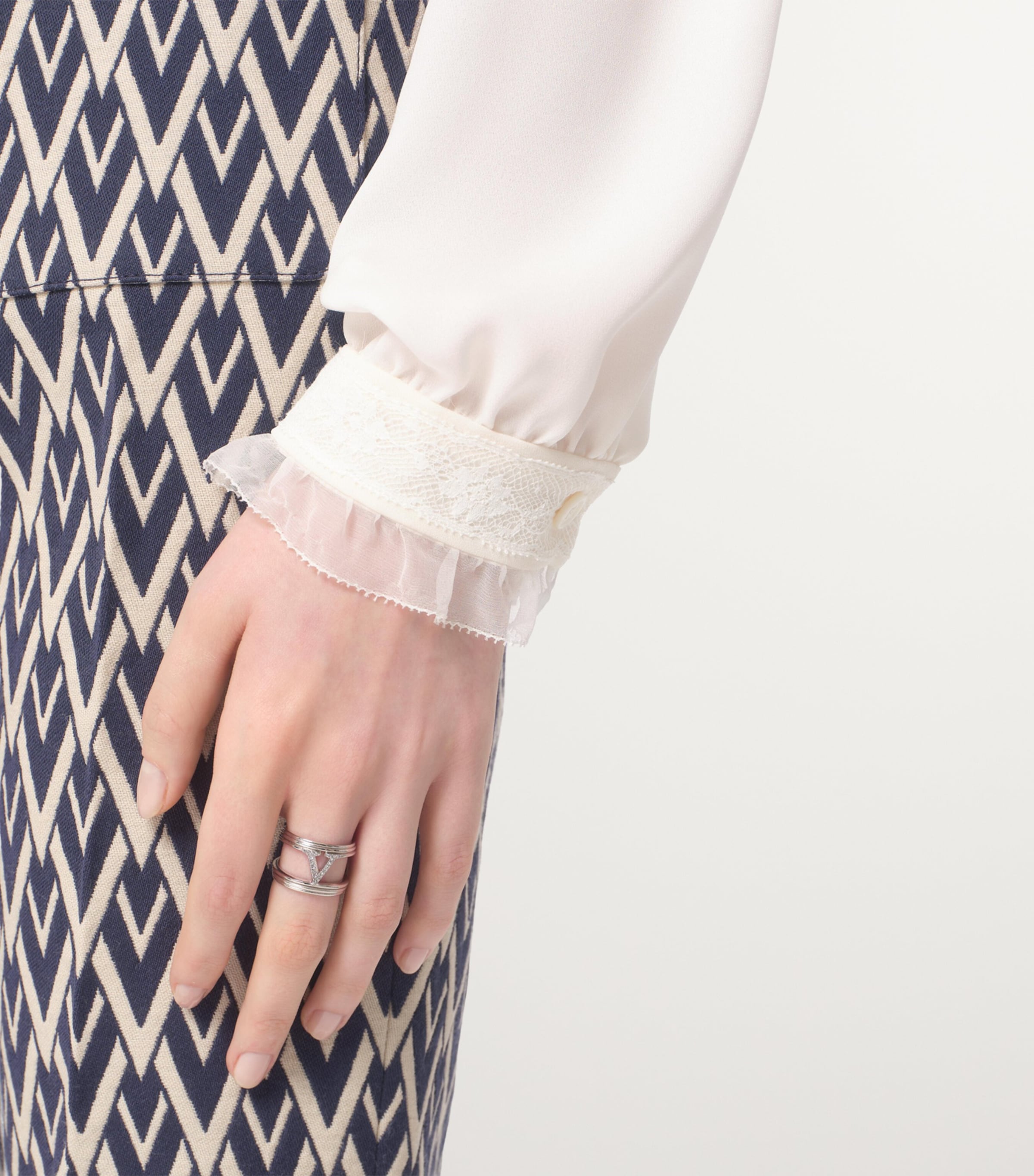 Embellished VLogo Ring UWD Image 5