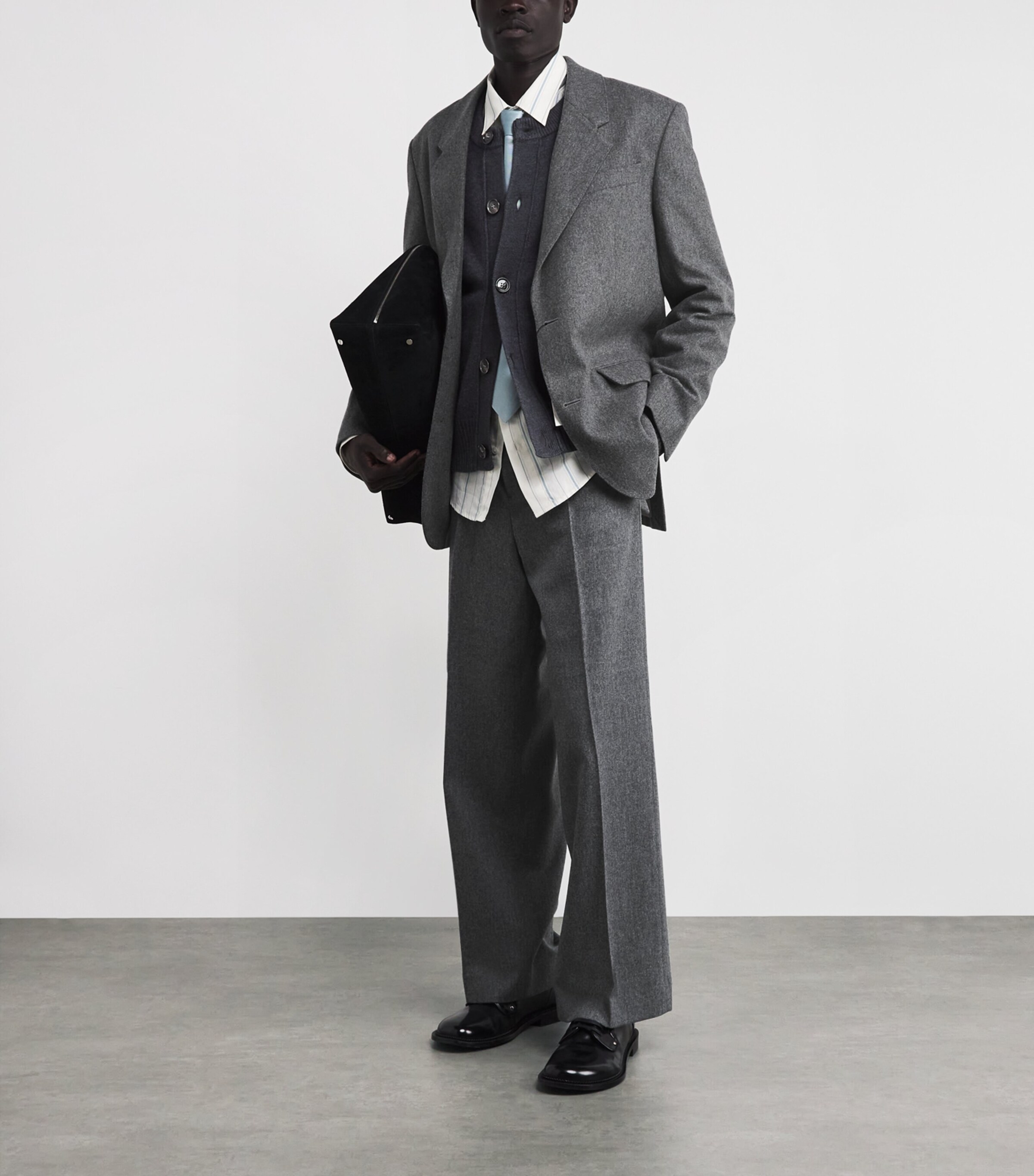 AMI Paris Mens Virgin Wool Wide-Leg Trousers Gris Image 2
