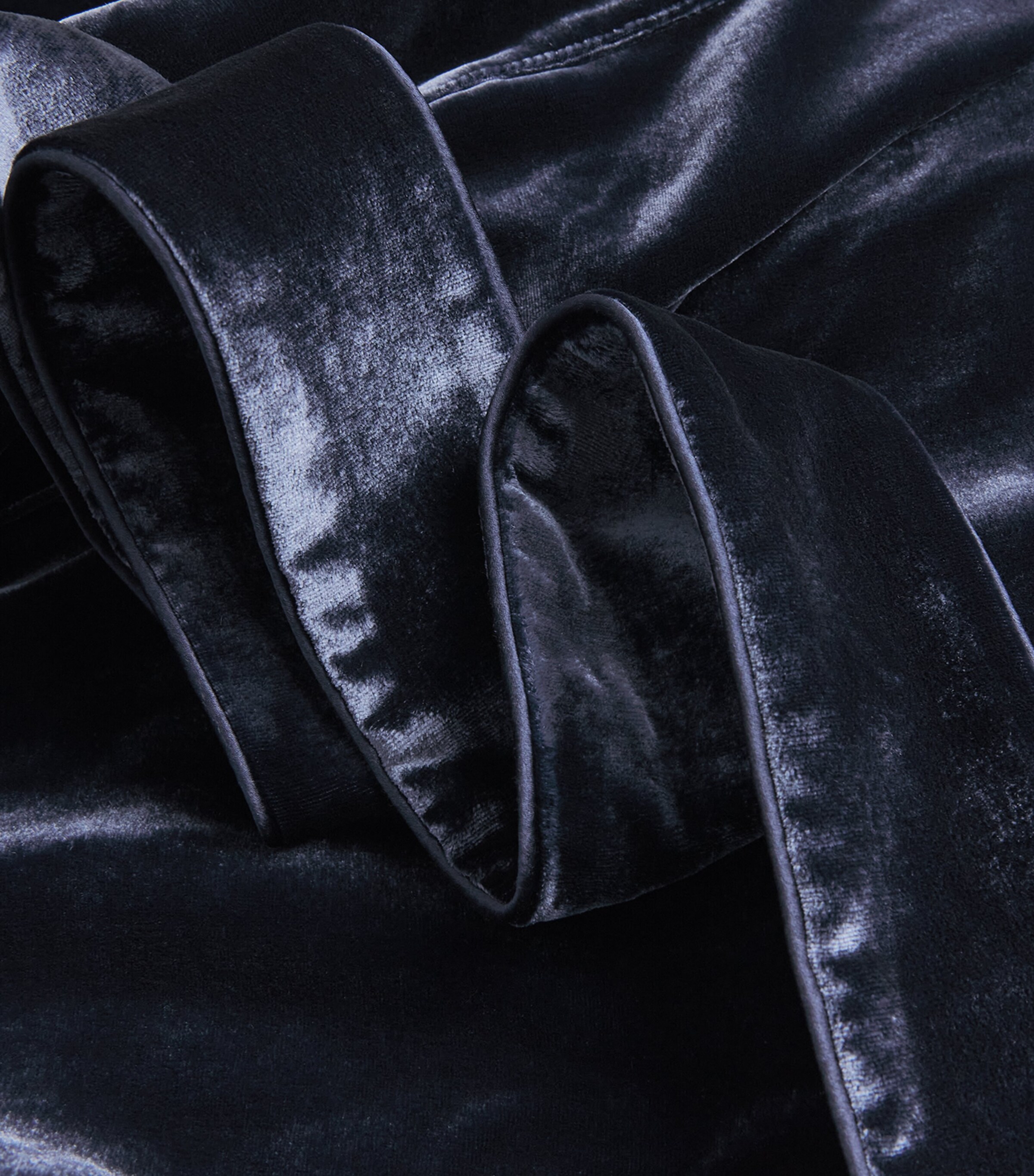 Velvet Capability Robe ECLIPSE Image 5