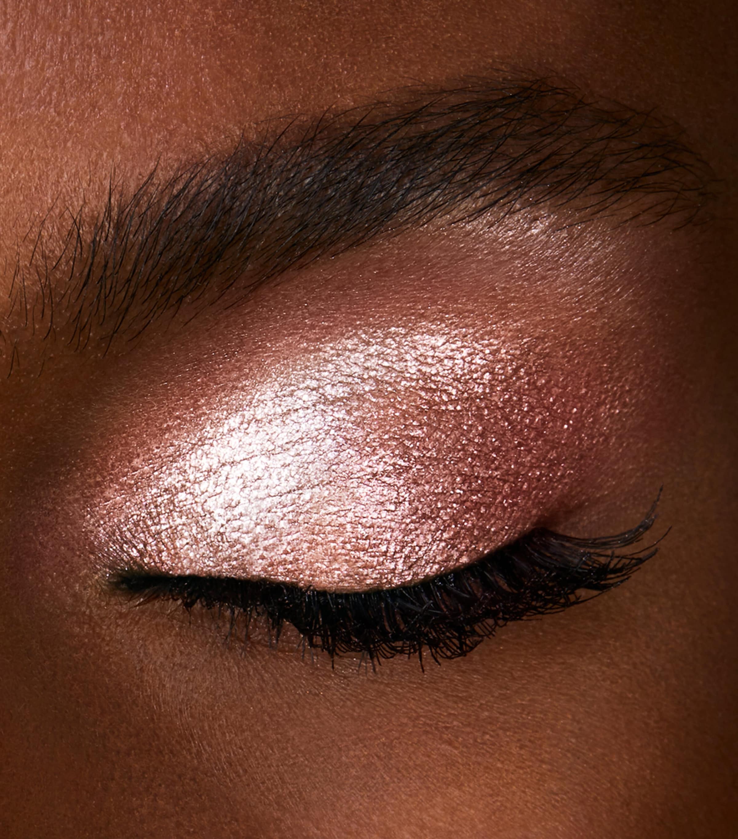 Scattered Light Eyeshadow REFLECT Image 4