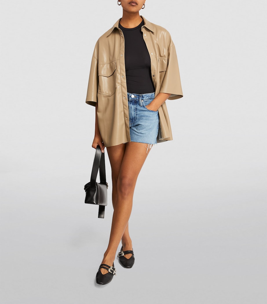 Fits Everybody Short-Sleeve T-Shirt ONYX Image 2