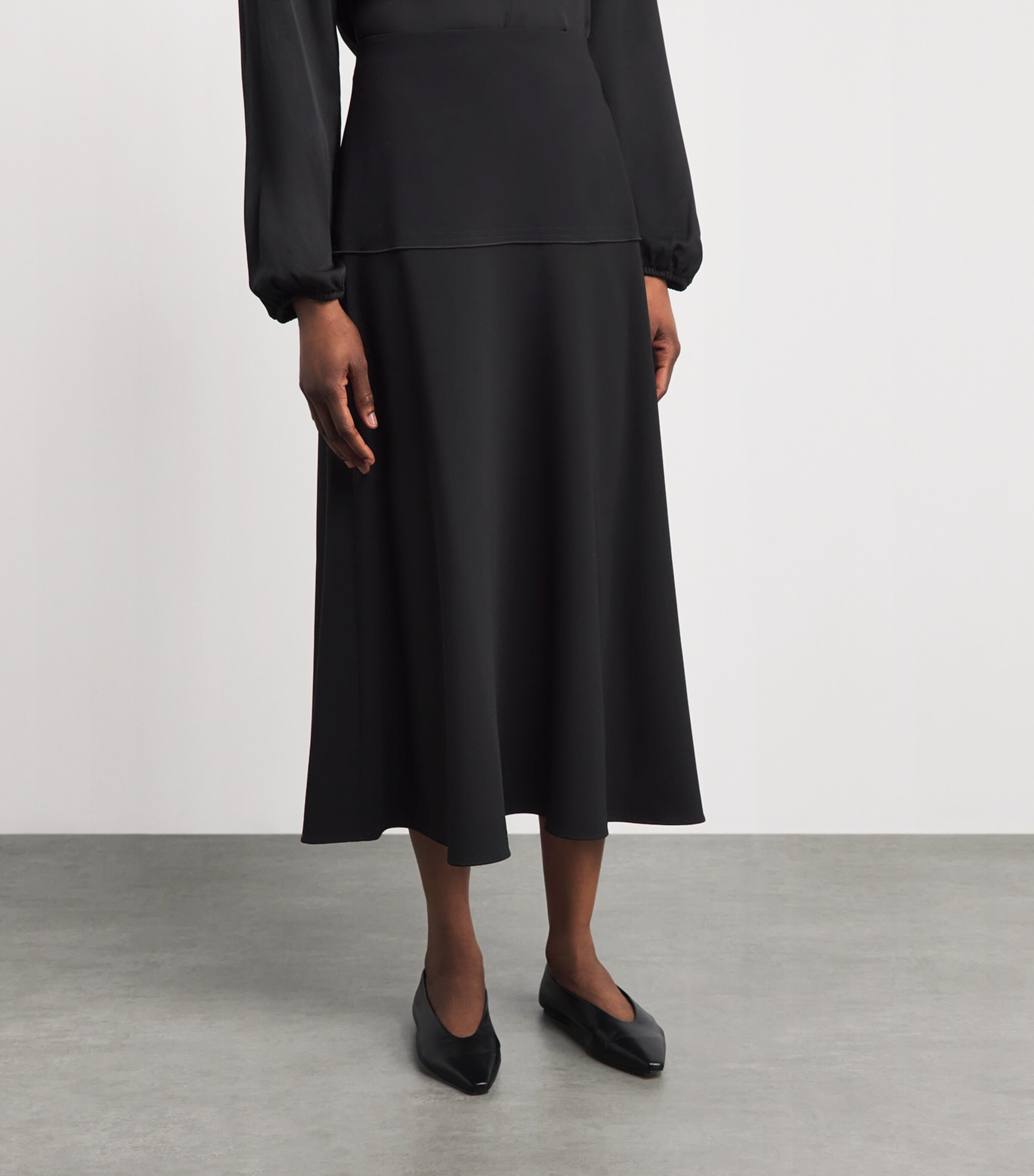 Theory Womens Admiral Crepe Midi Circle Skirt Black Image 4