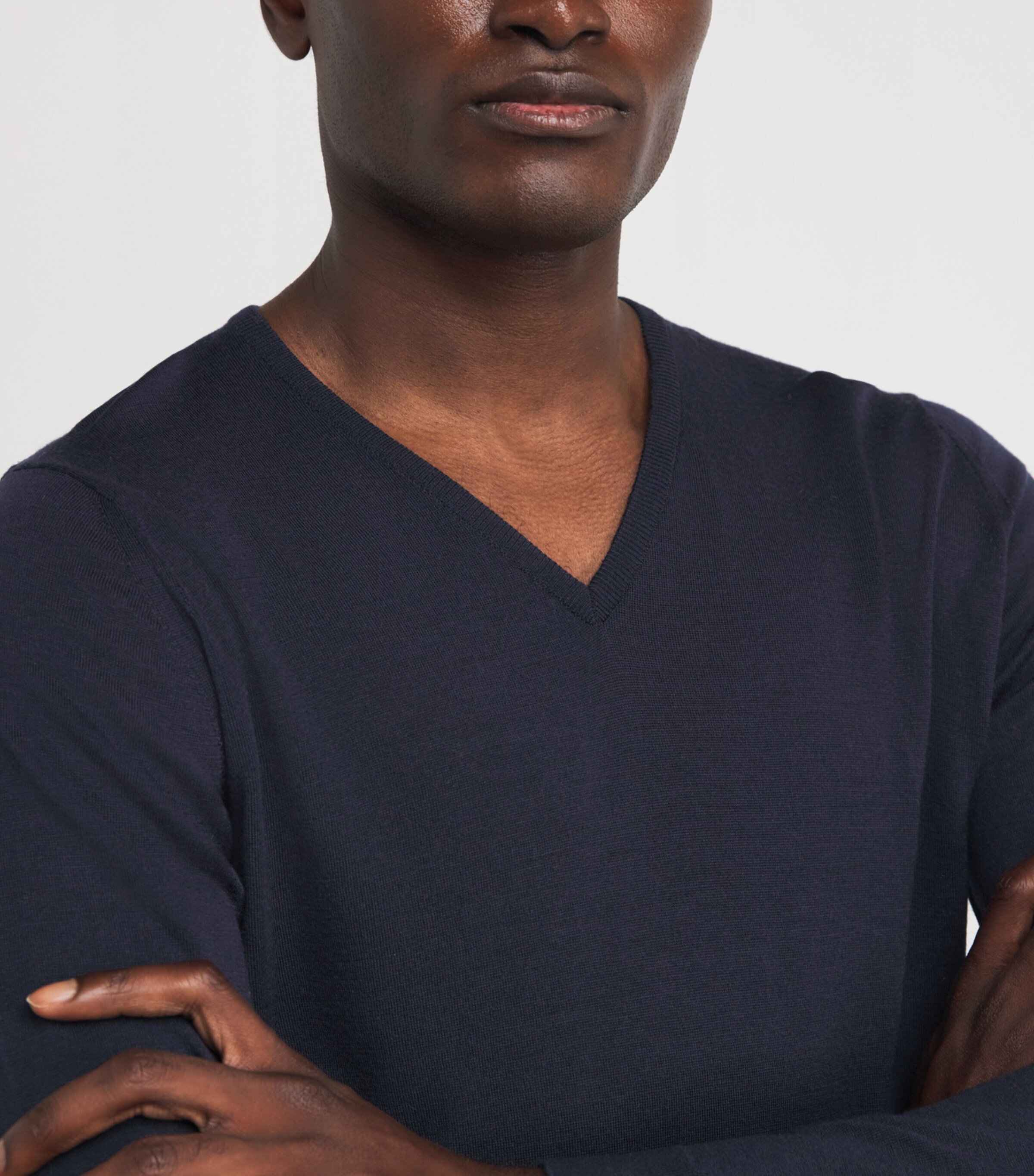 Merino Wool Blenheim Sweater MIDNIGHT Image 6