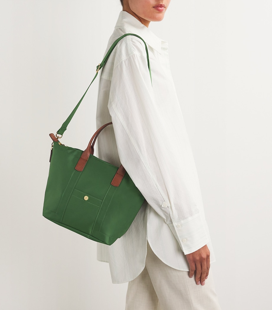 Grab Nylon Tote Bag GREEN Image 4