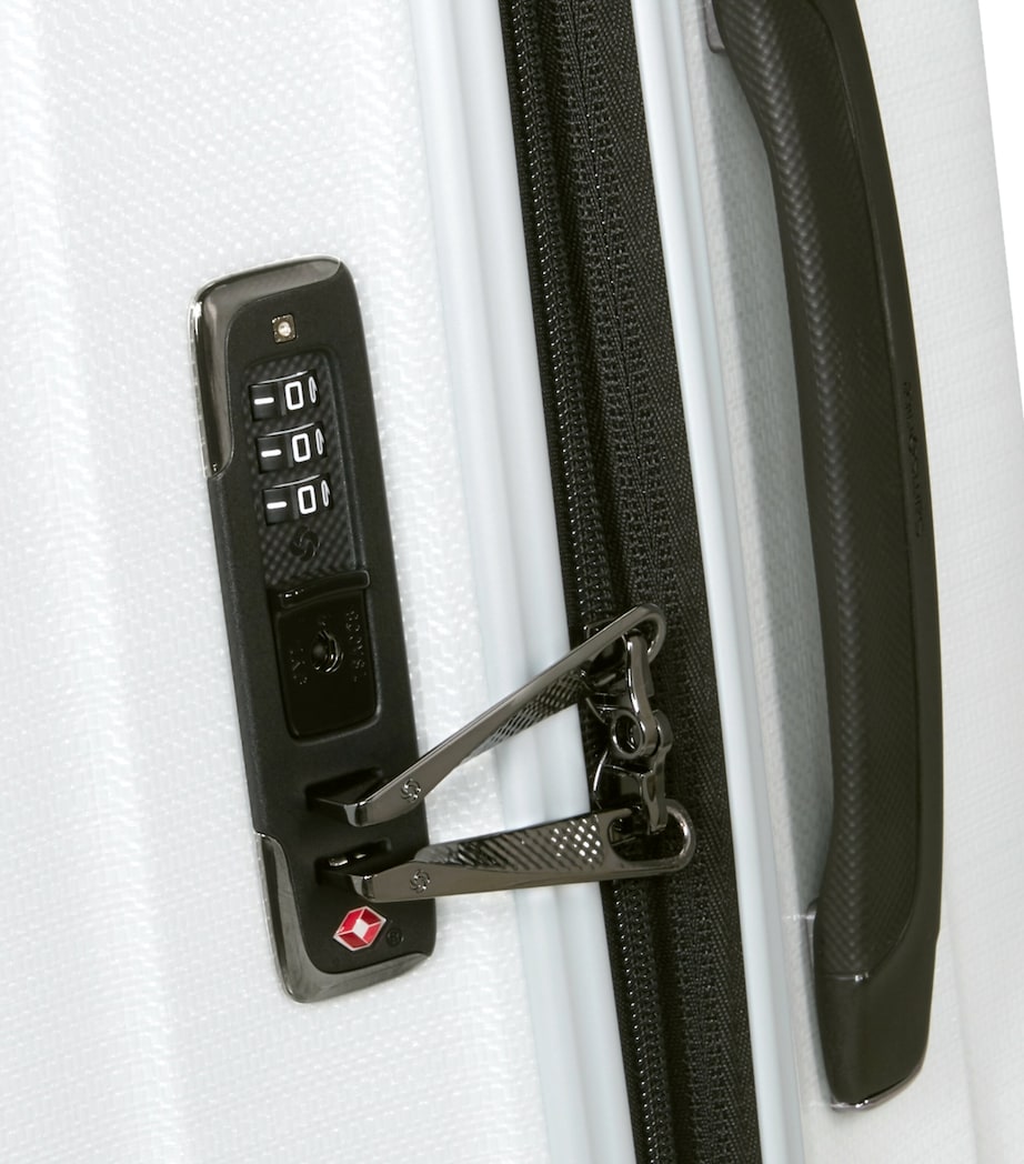 Samsonite Nexis Expandable Spinner (76cm) Cotton White Image 11