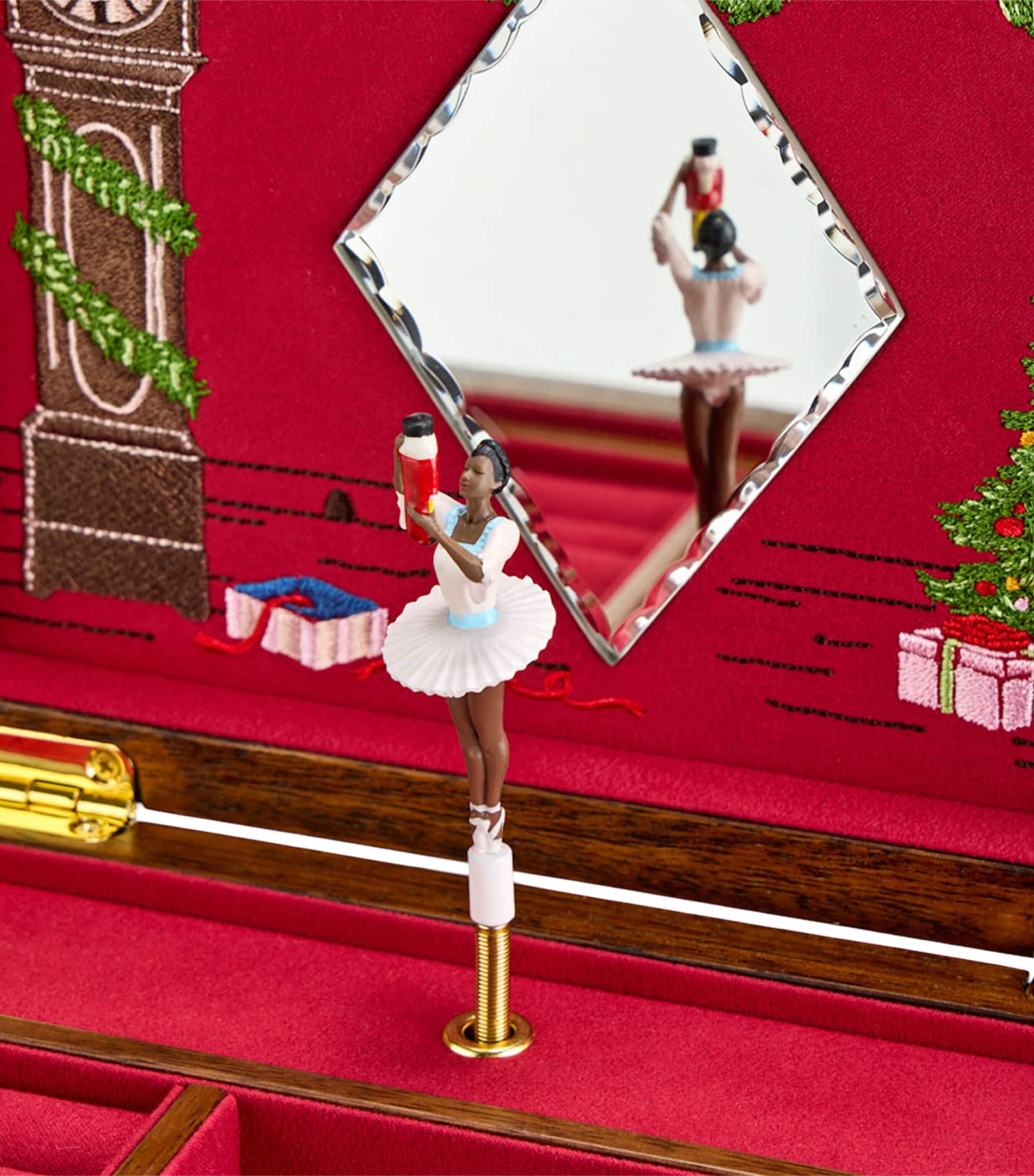 WOLF Nutcracker Musical Jewellery Box Walnut Wood Image 10