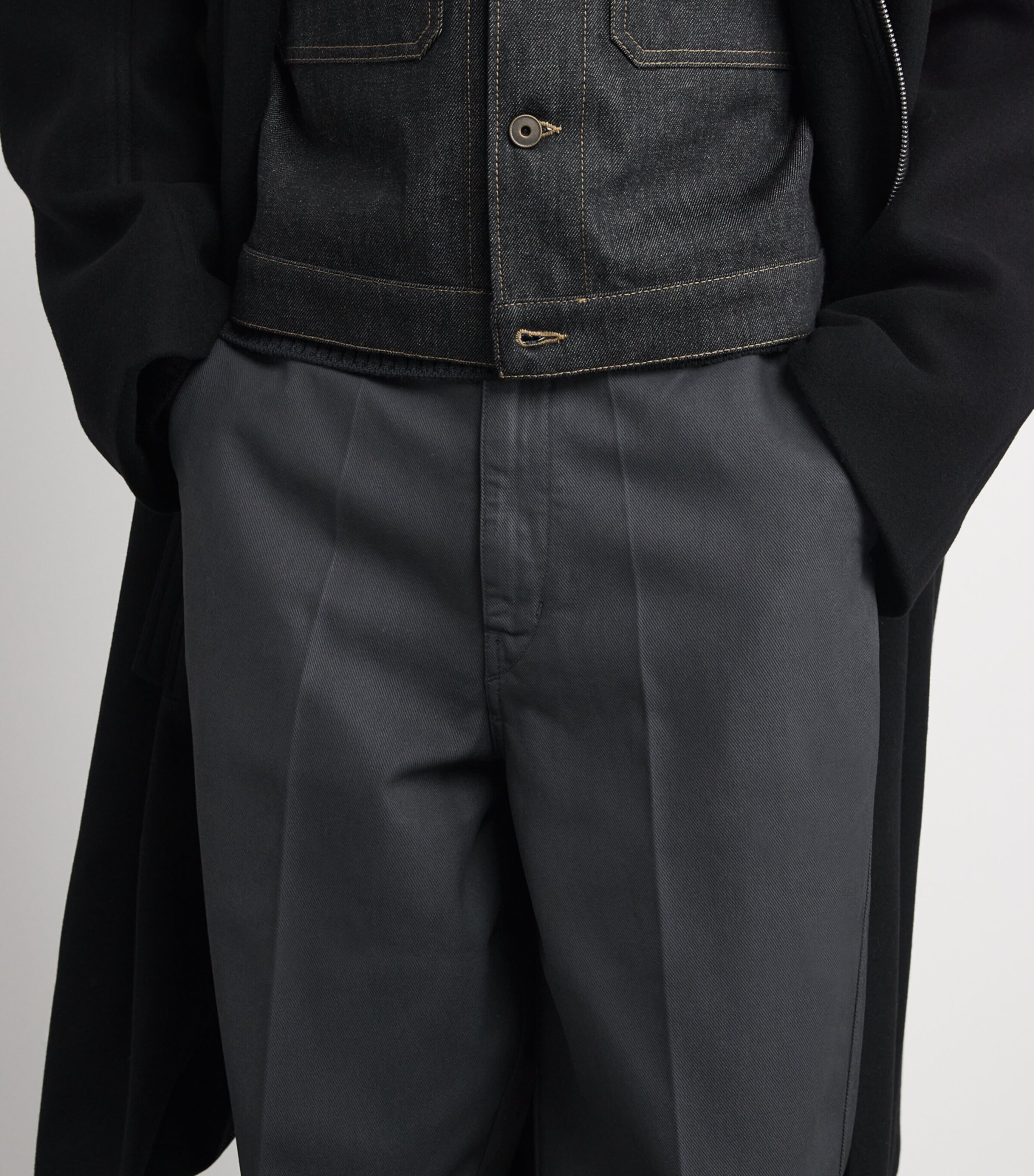 Barrel-Leg Jeans COAL BK996 Image 6