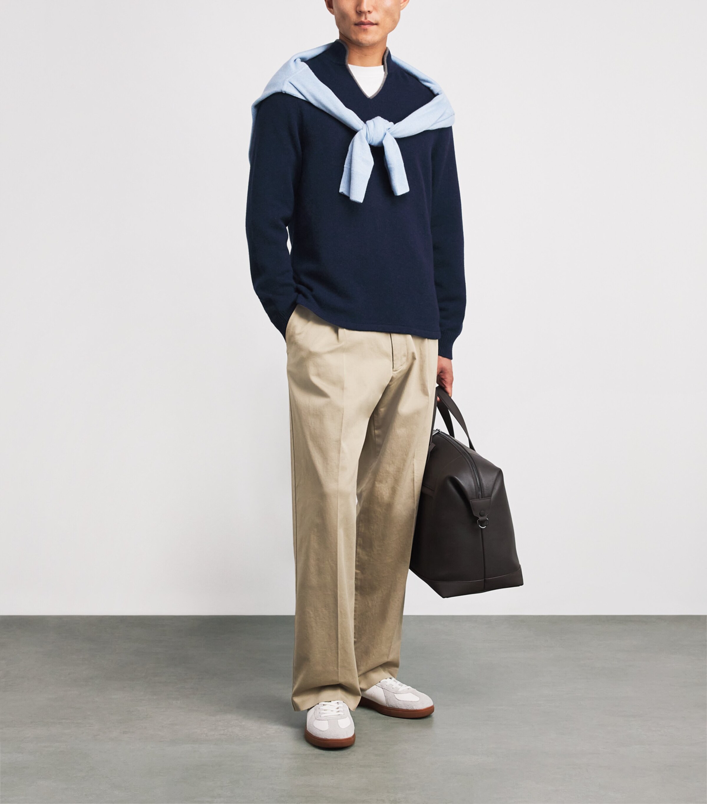 Sease Mens Cashmere Ellen Sweater Dark Blue Image 2