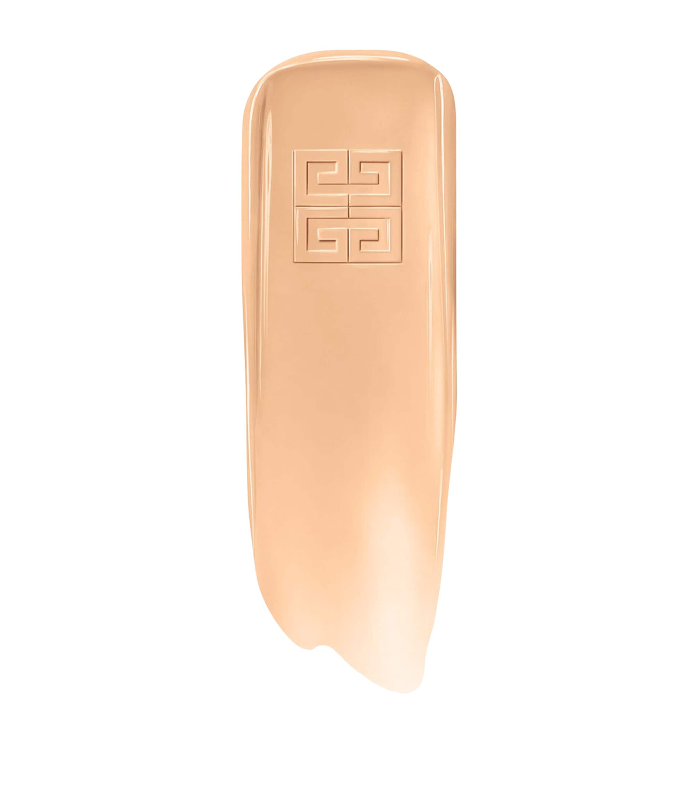 Prisme Libre Glow Serum Foundation 3W Image 2