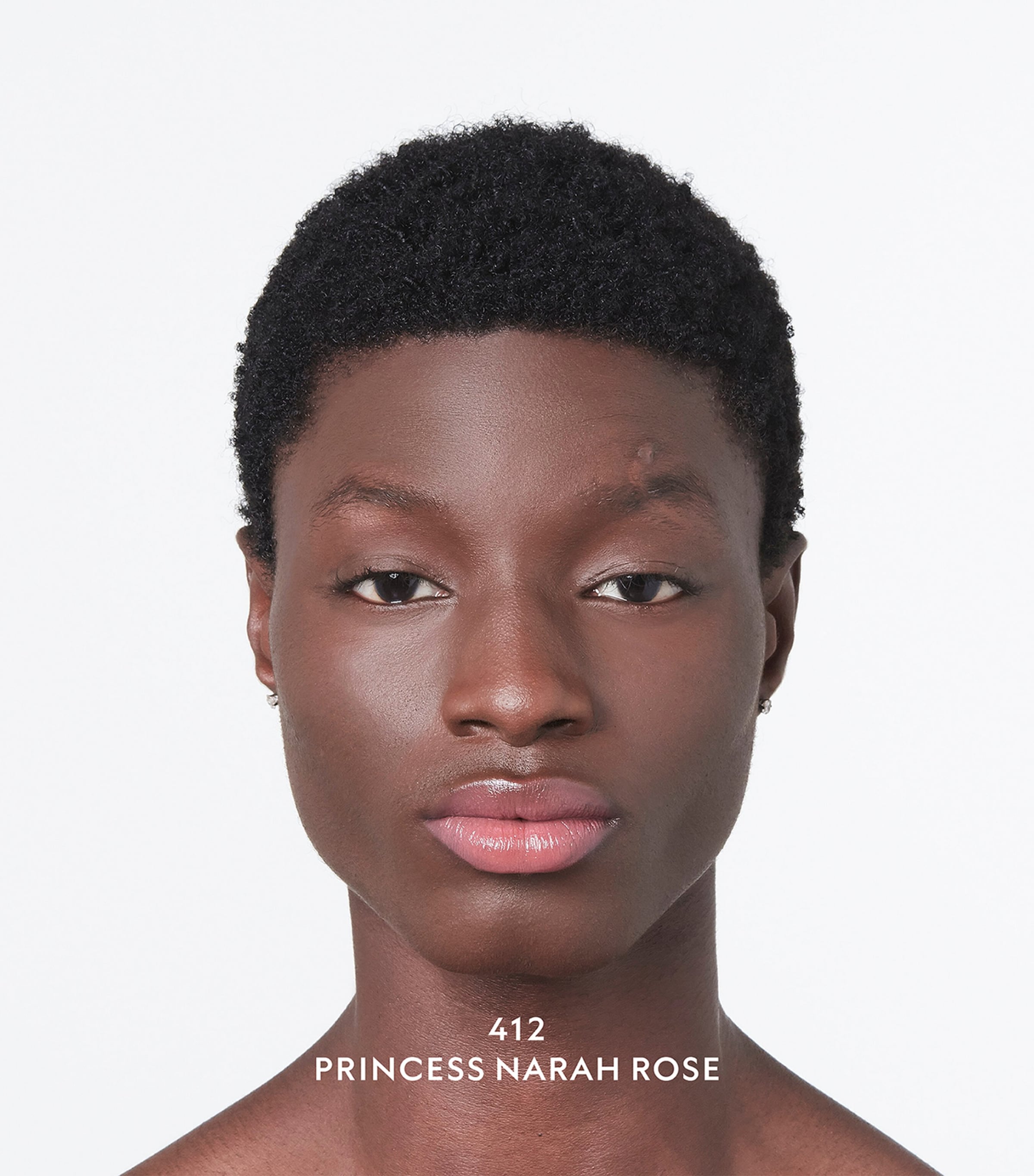 Gucci’s Rouge de Beauté Brillant Glow & Care Lip Colour 412 Image 7