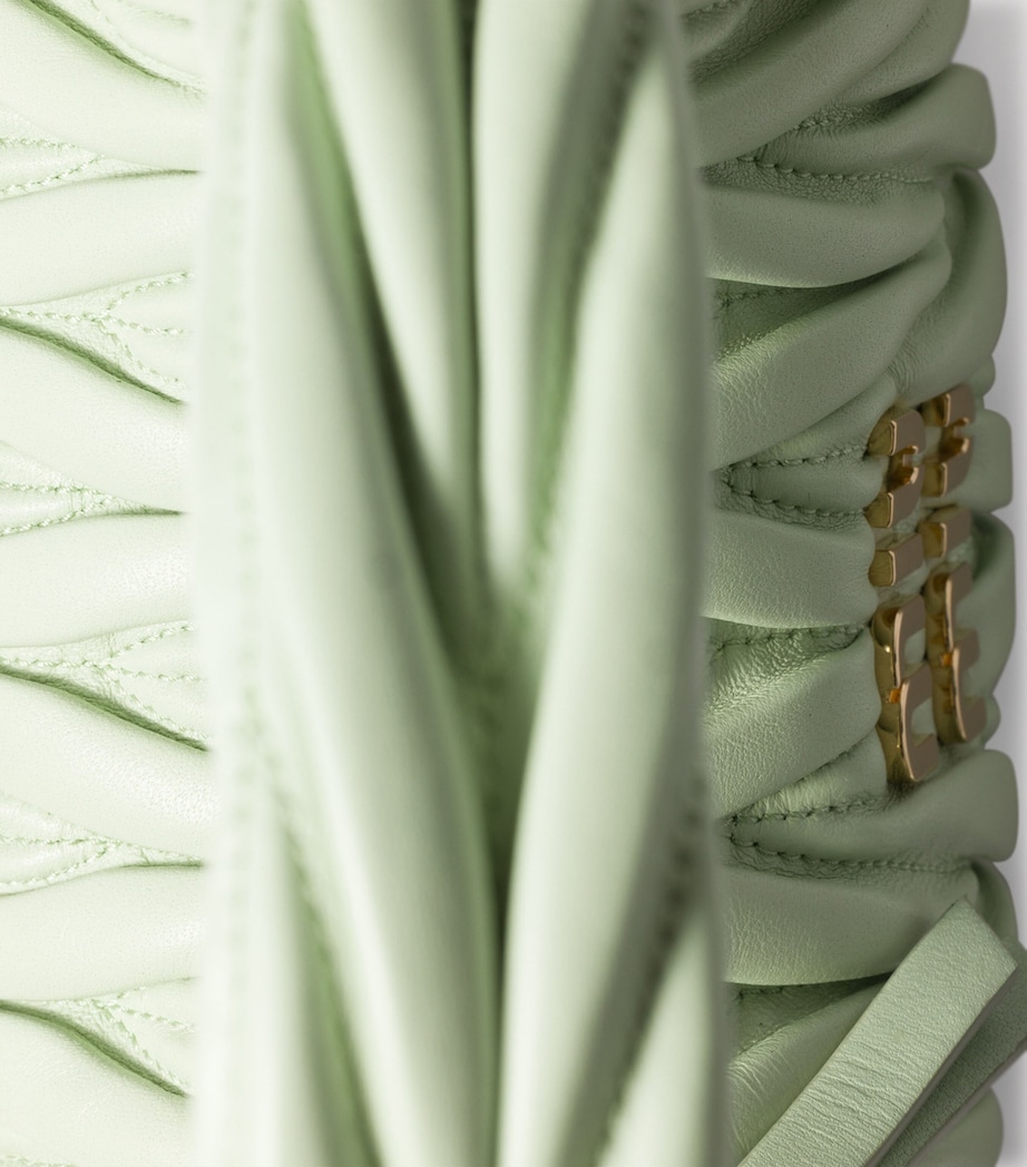 Small Matelassé Lambskin Wander Top-Handle Bag F0934 Image 4