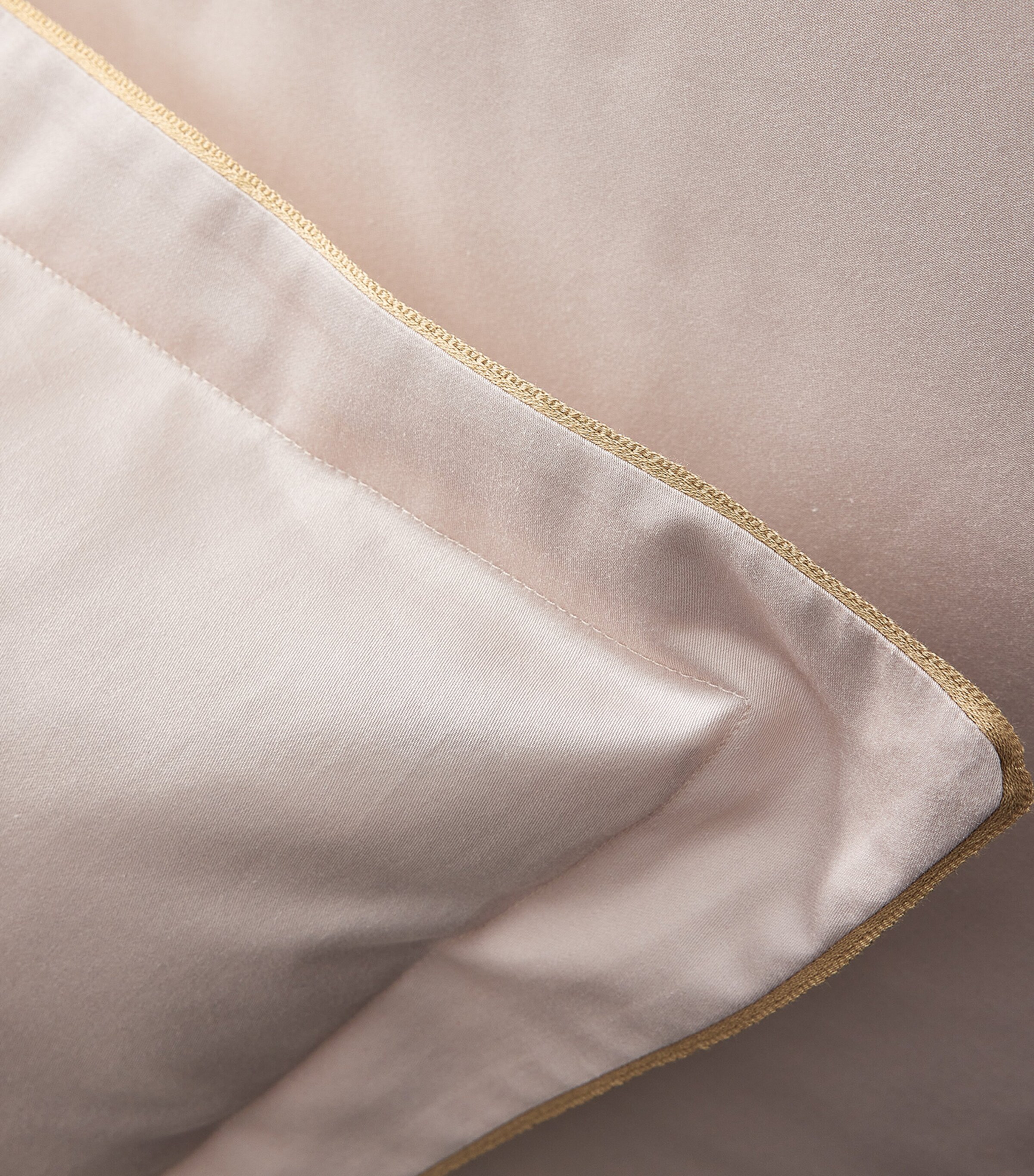 Nobel Square Pillowcase (65cm x 65cm) PINK/ERMINE/BEIGE Image 4