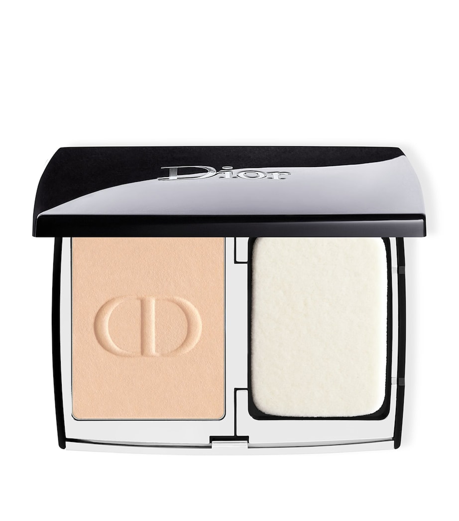 Forever Natural Velvet Compact Foundation 3N Image 1