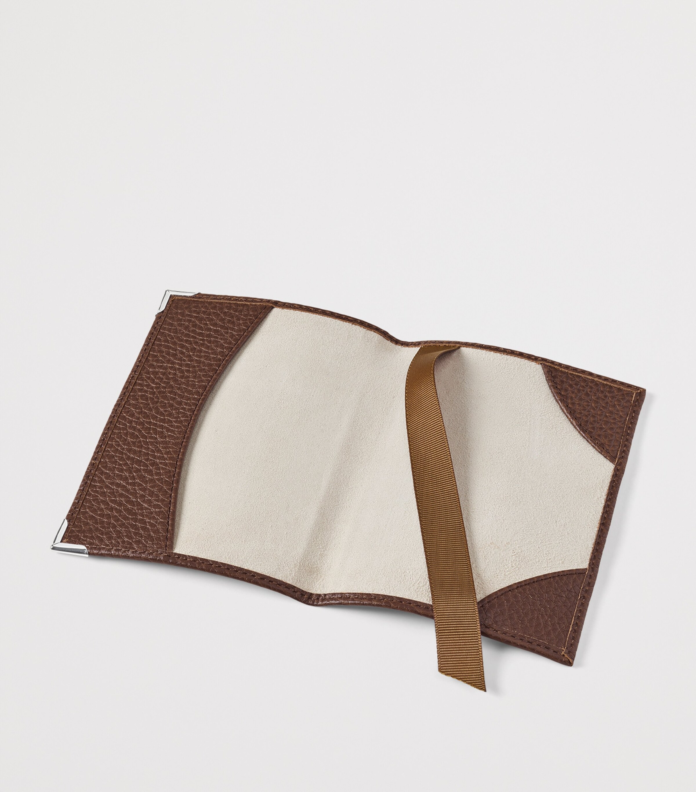 Leather Passport Cover TOBACCO Image 3