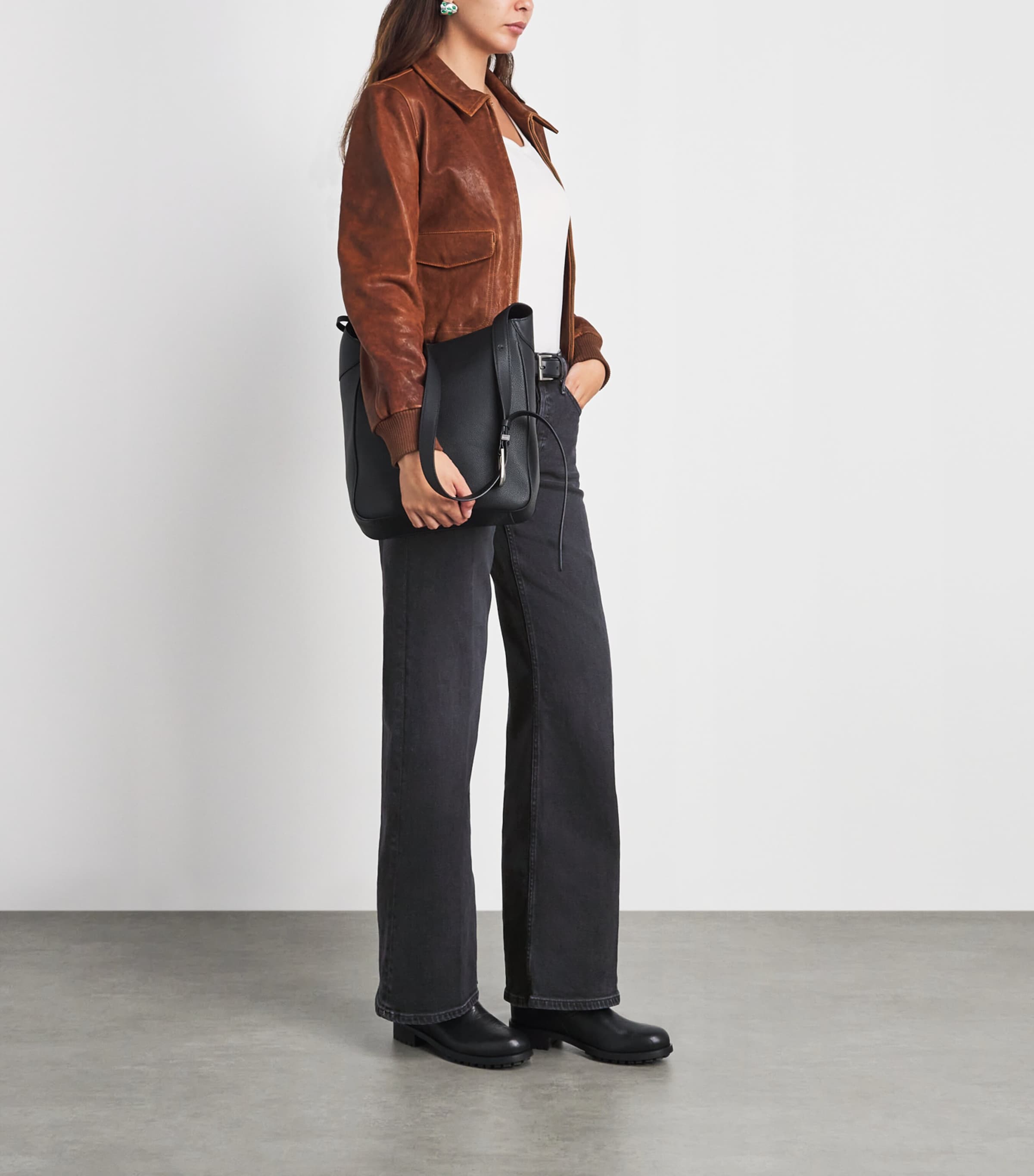 Re-Done Womens Laurel Mid-Rise Wide-Leg Jeans Washed Noir Image 2