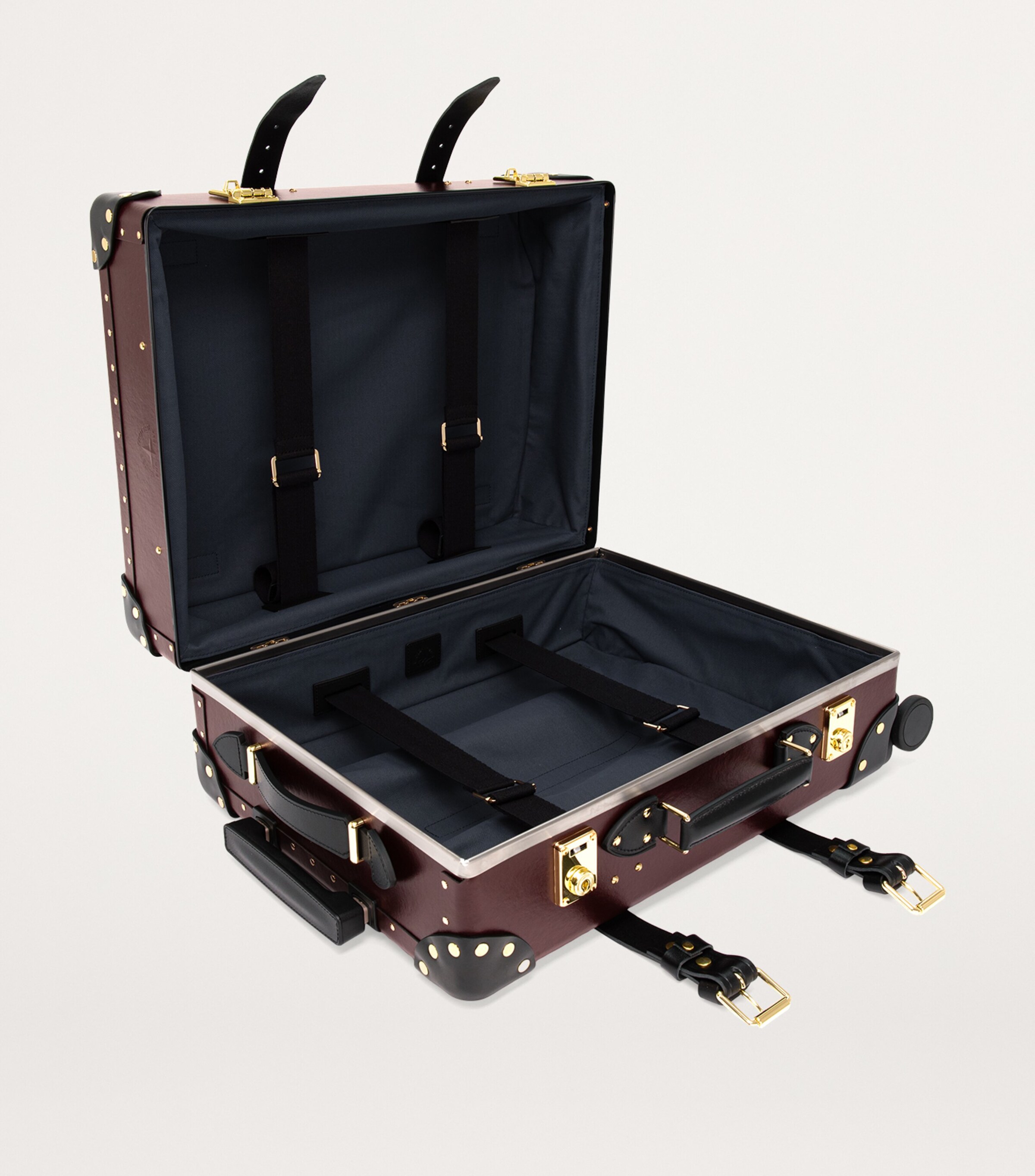 Globe-Trotter Centenary 4-Wheel Suitcase (56cm) | Harrods US Globe-Trotter Centenary 4-Wheel Suitcase (56cm) | Harrods US