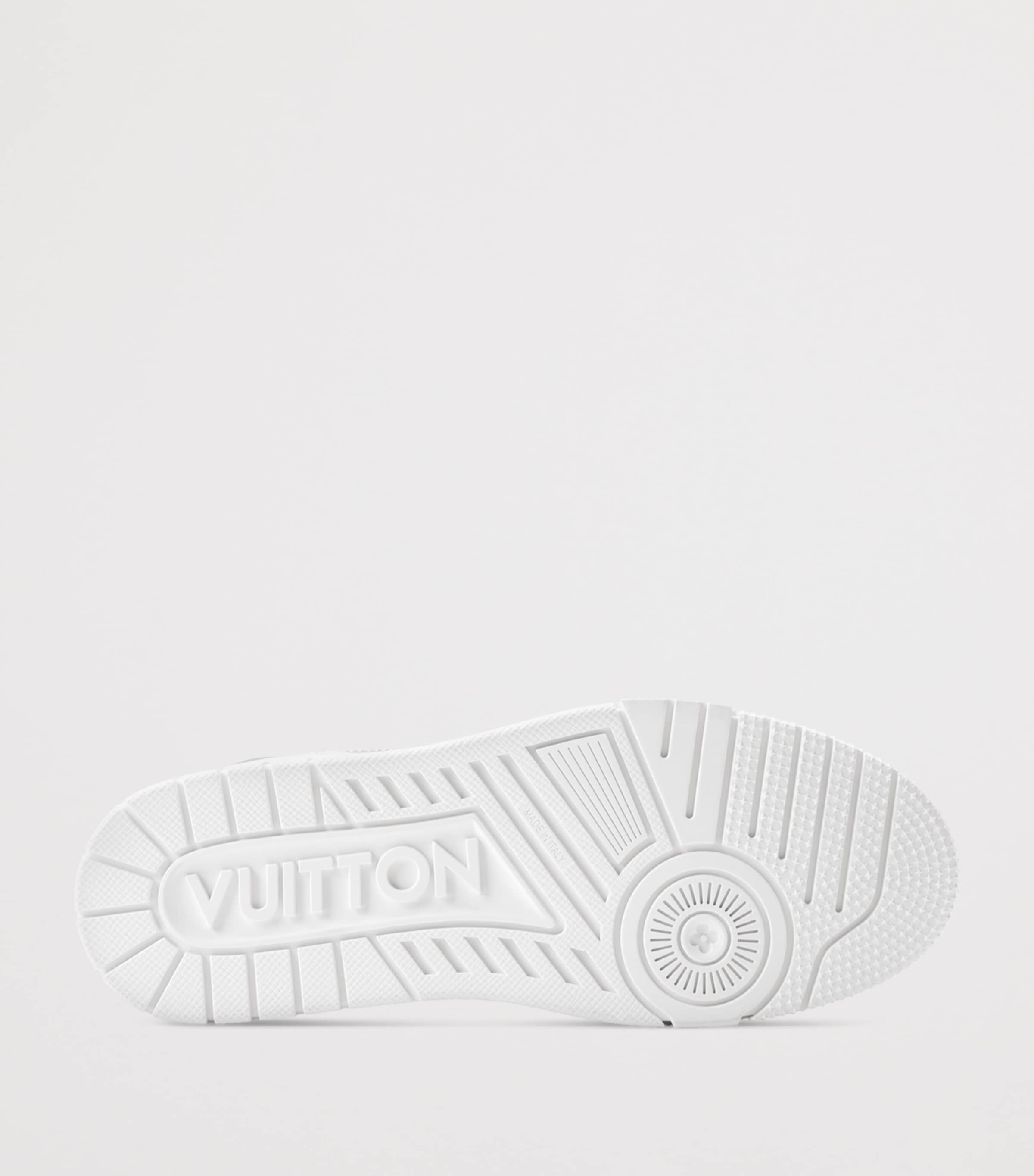 Leather Metallic LV Sneakers SILVER Image 5