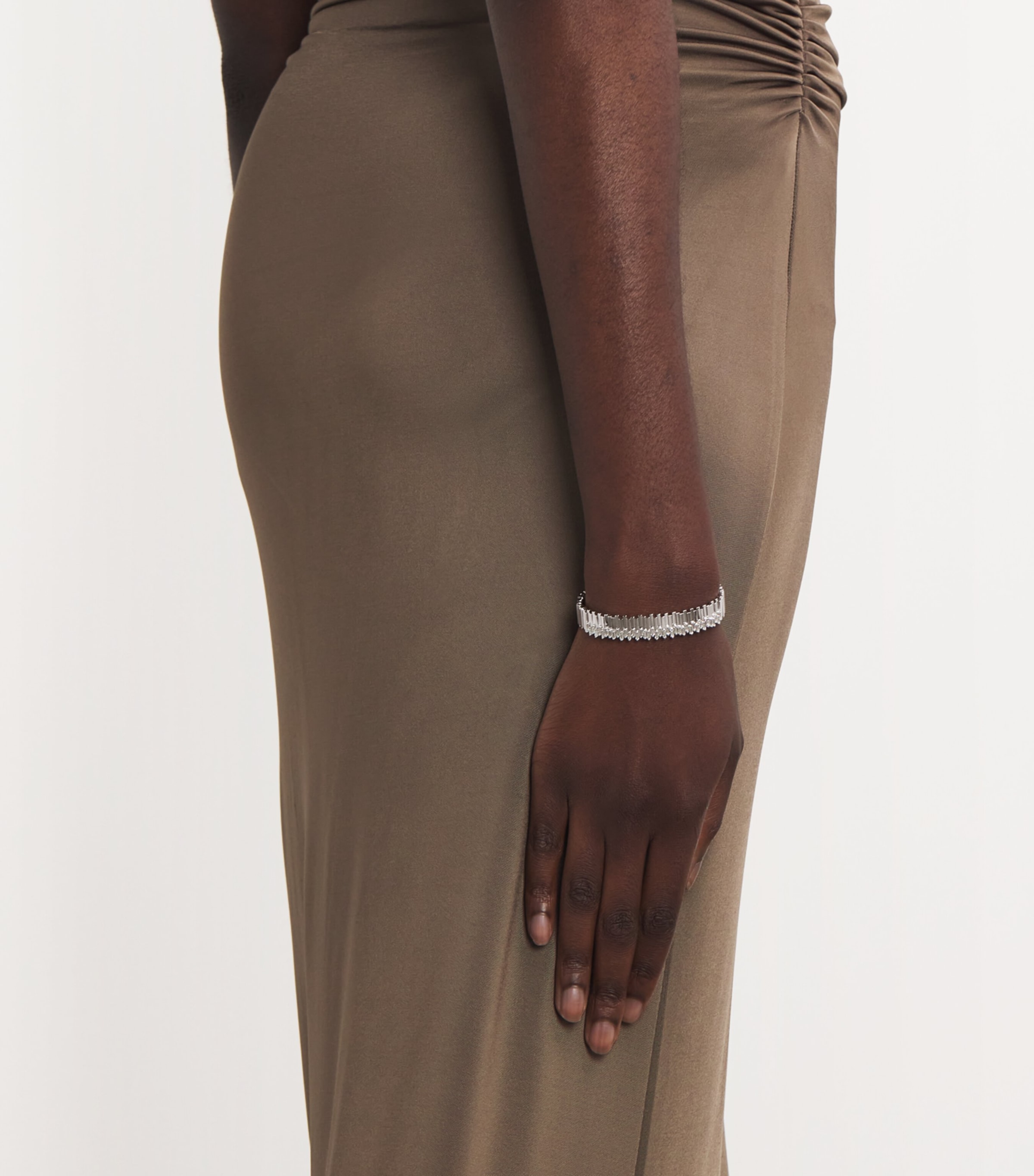 White Gold and Diamond Golden Age Bangle 18K WG/WD Image 2