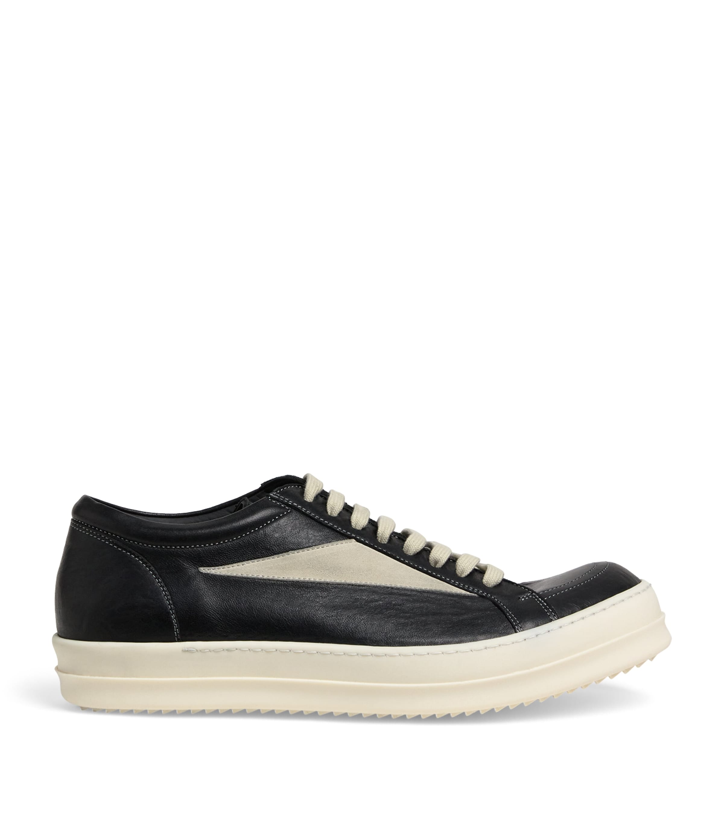 Tumbled Lambskin Vintage Low-Top Sneakers BLACK/MILK/MILK/ 911 Image 1