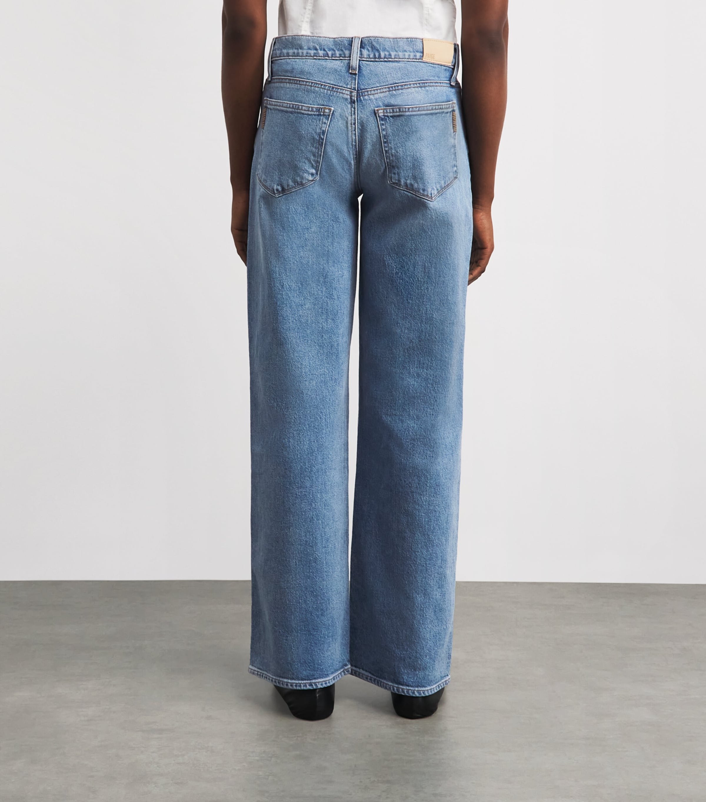 PAIGE Womens Dana Low-Rise Straight Jeans Sepulveda Image 5