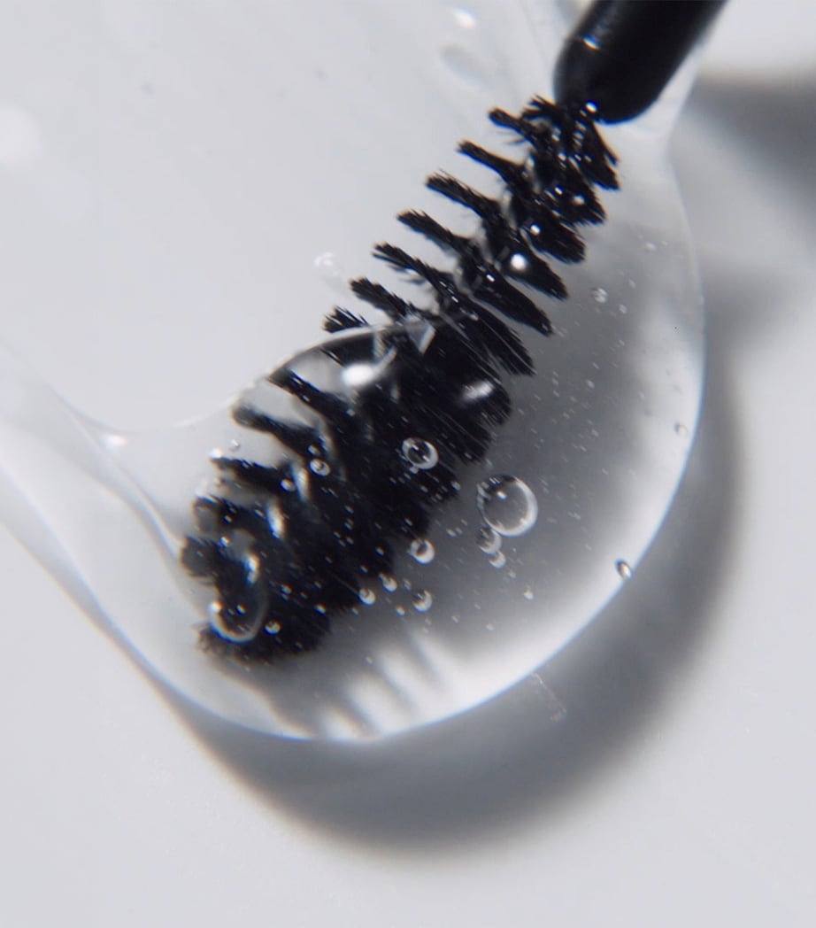 Clear Brow Gel (6.75ml) NO COLOUR Image 3