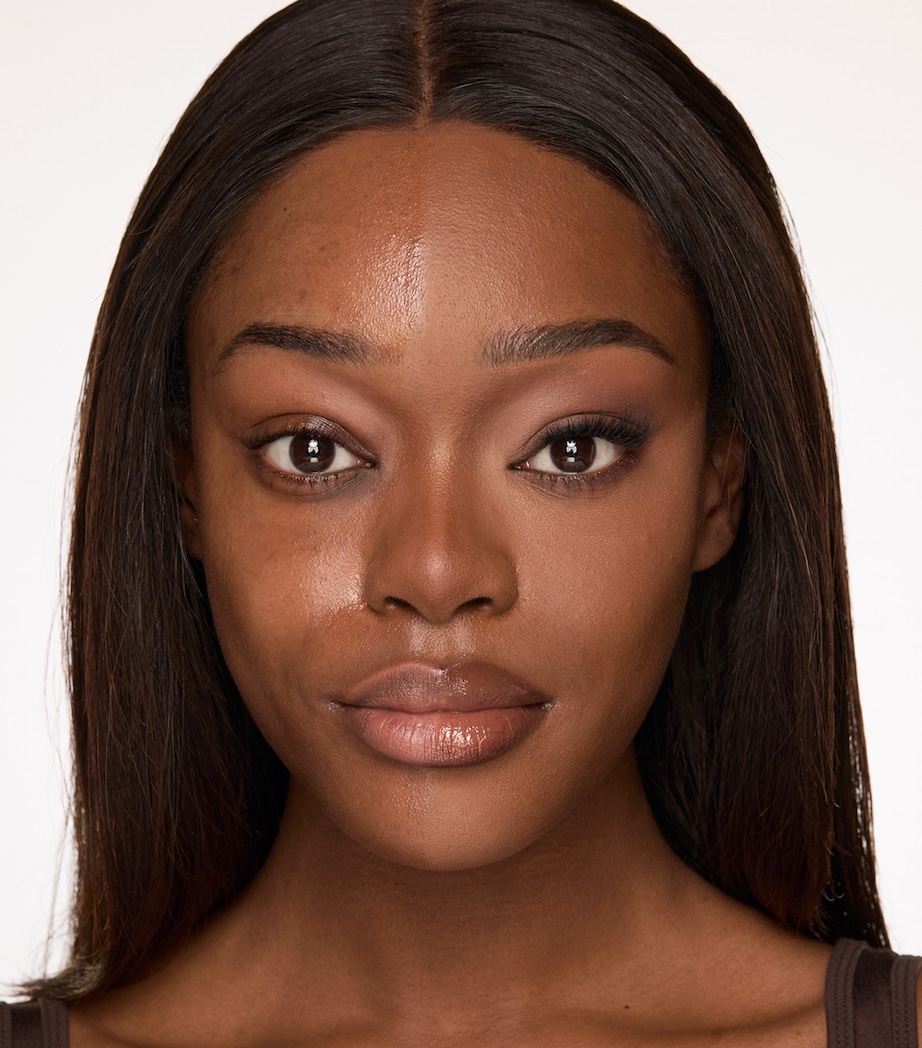 Charlotte Tilbury AIRbrush Flawless Blur Loose Powder Translucent Tan/deep Image 2