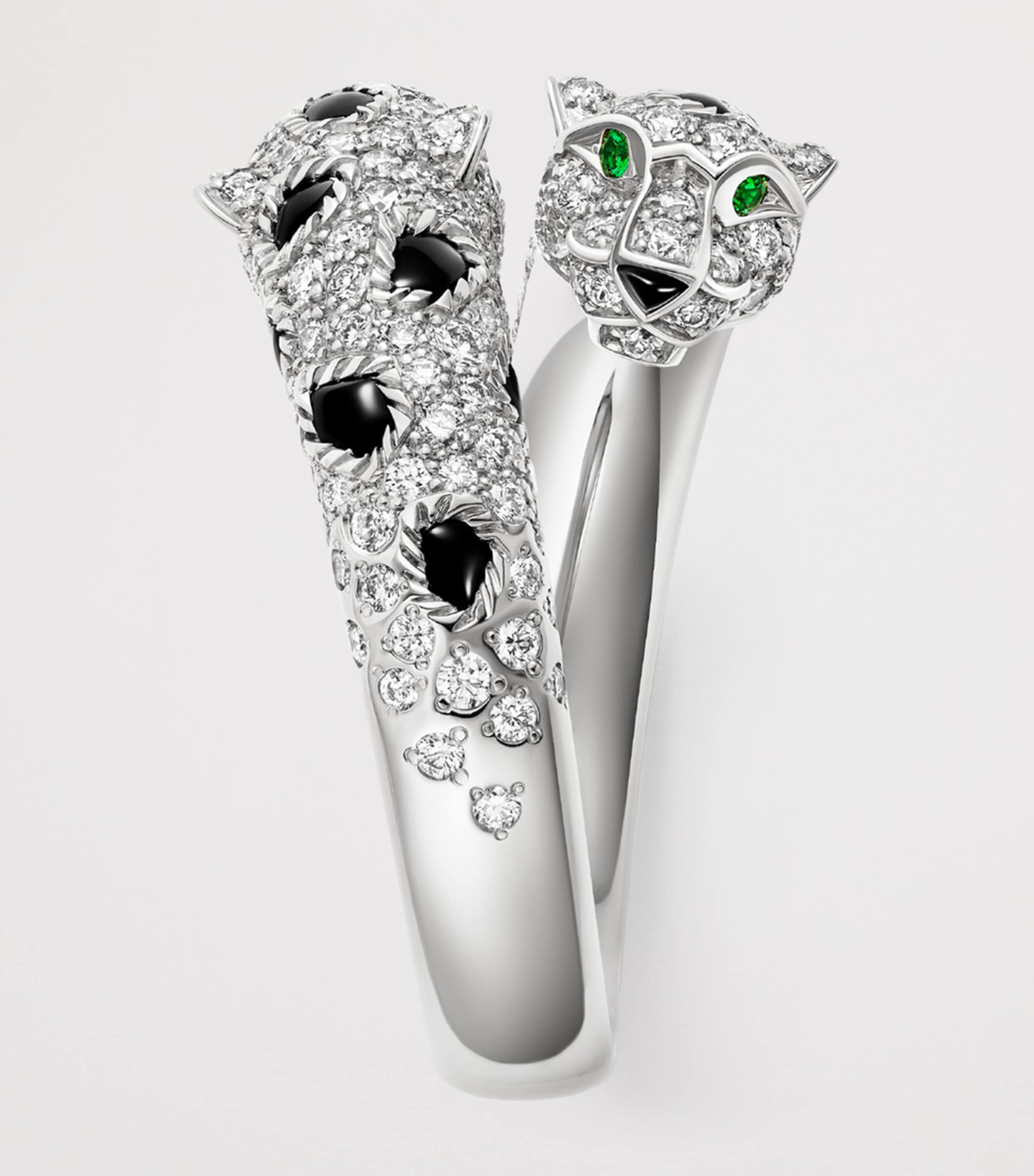 Cartier White Gold, Diamond, Emerald and Onyx Panthère de Cartier Ring White Gold Image 3