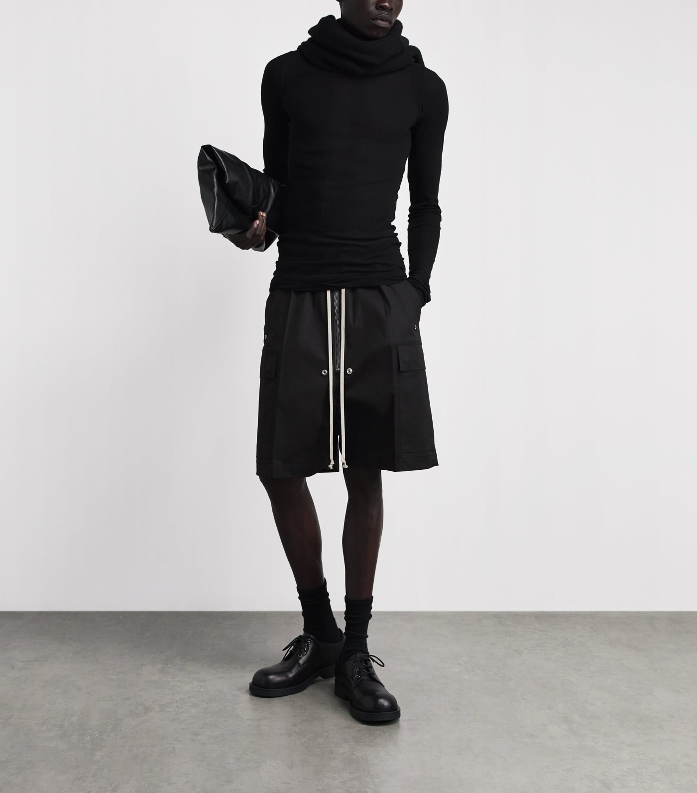 Rick Owens Mens Stretch-Cotton Cargobelas Shorts Black Image 2