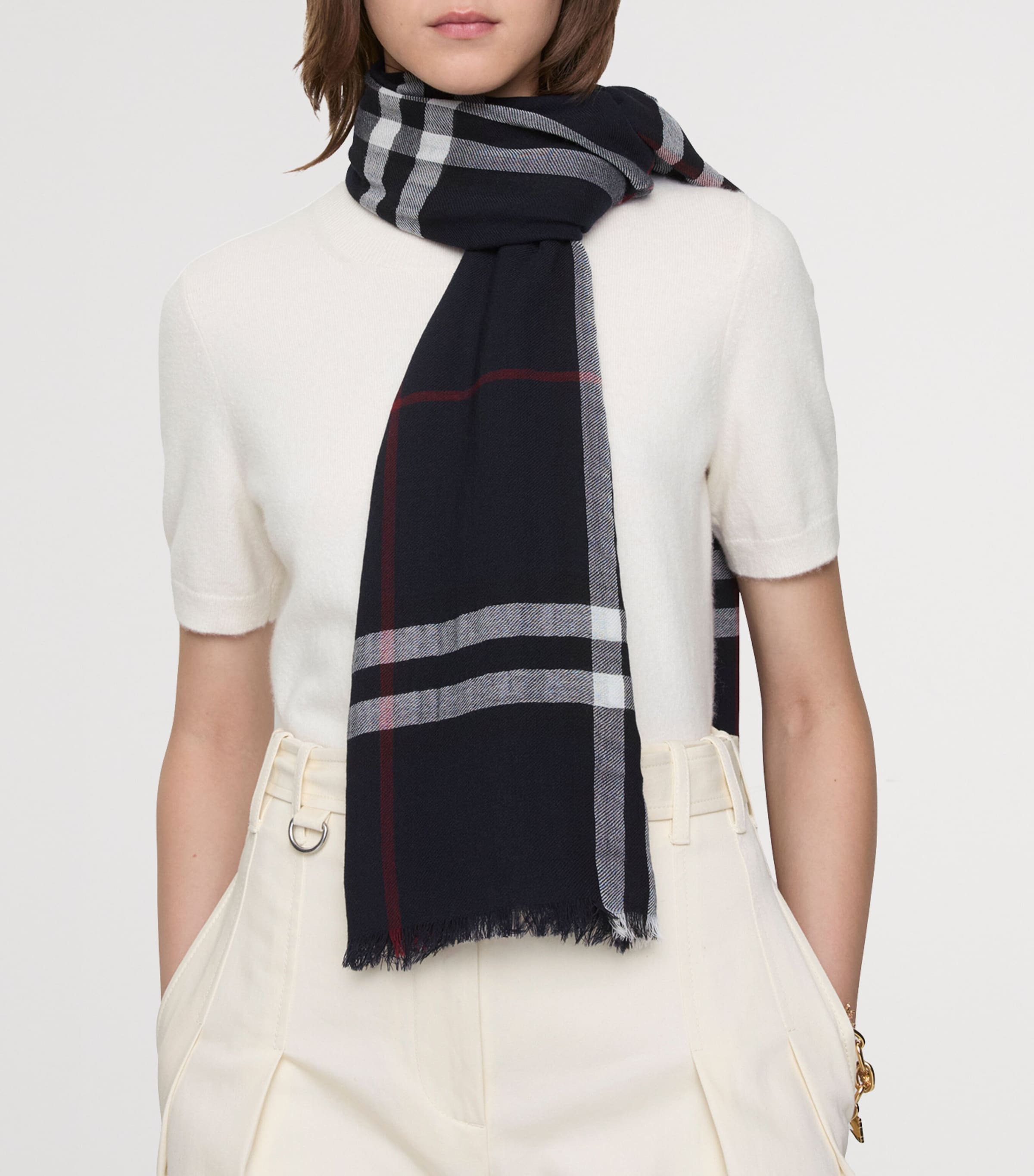 Wool Wide Check Scarf INK BLUE Image 2