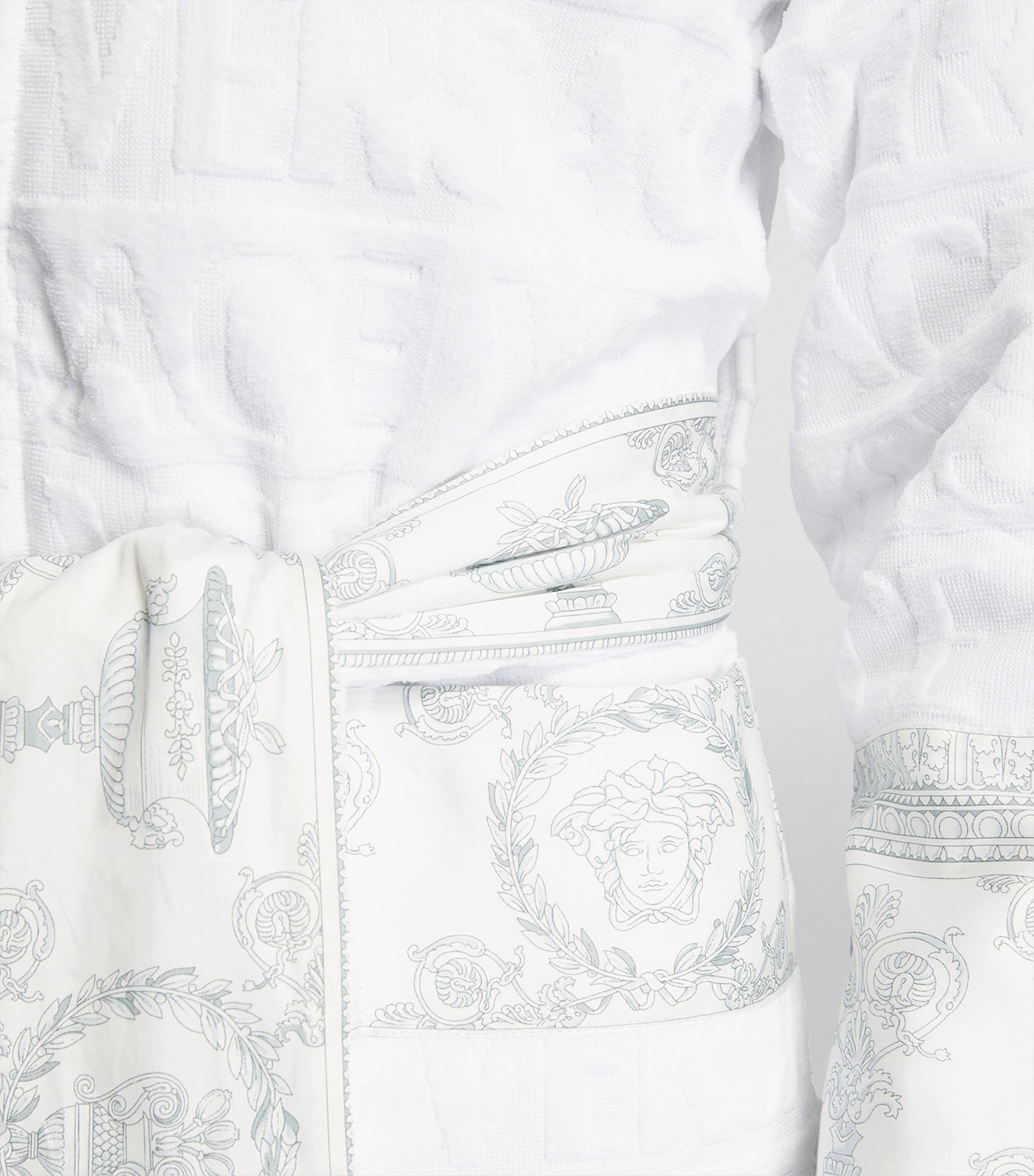 Baroque Bath Robe 5W380 WHT/WHT Image 3