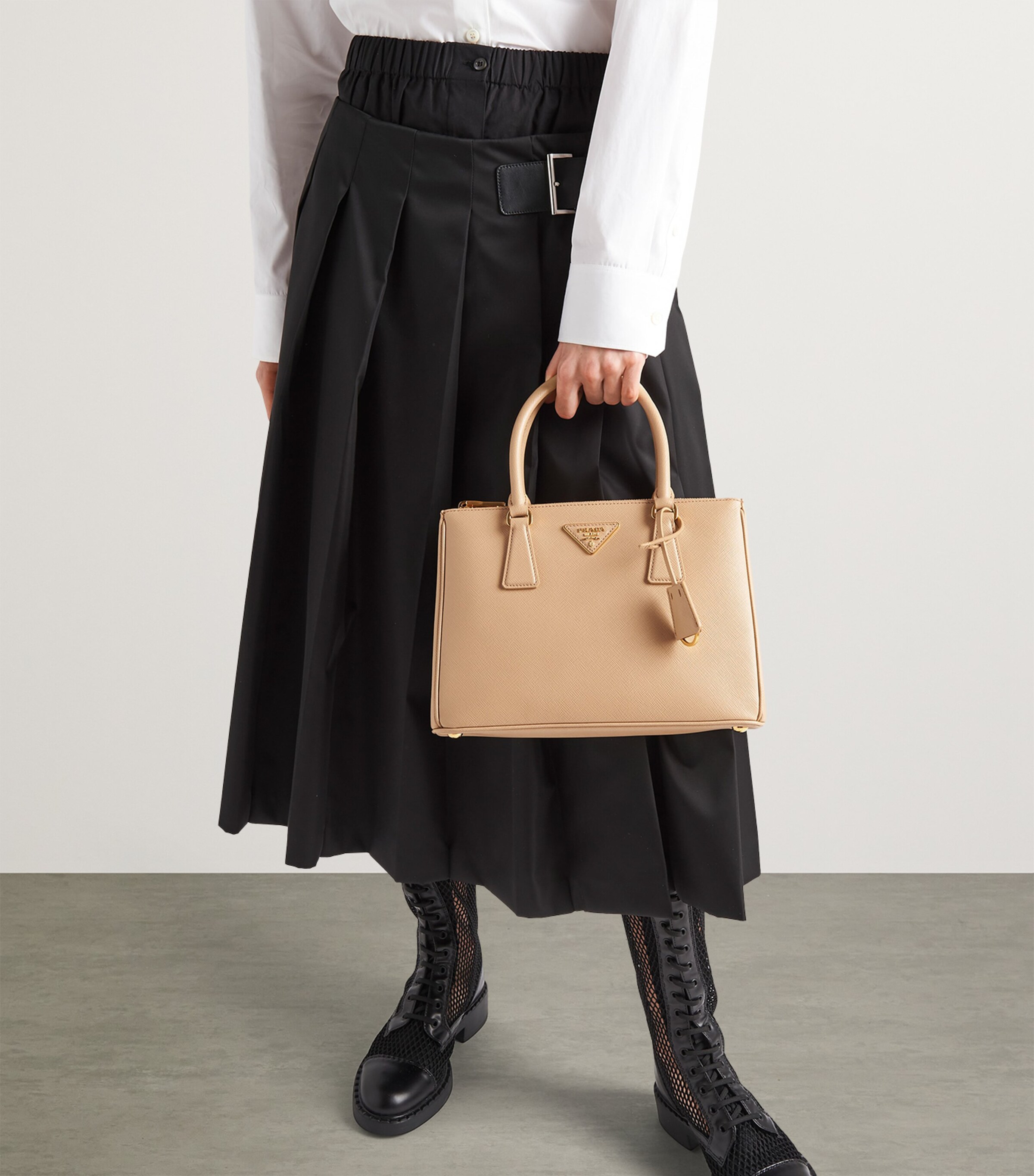 Prada Medium Leather Galleria Top-Handle Bag Image 7