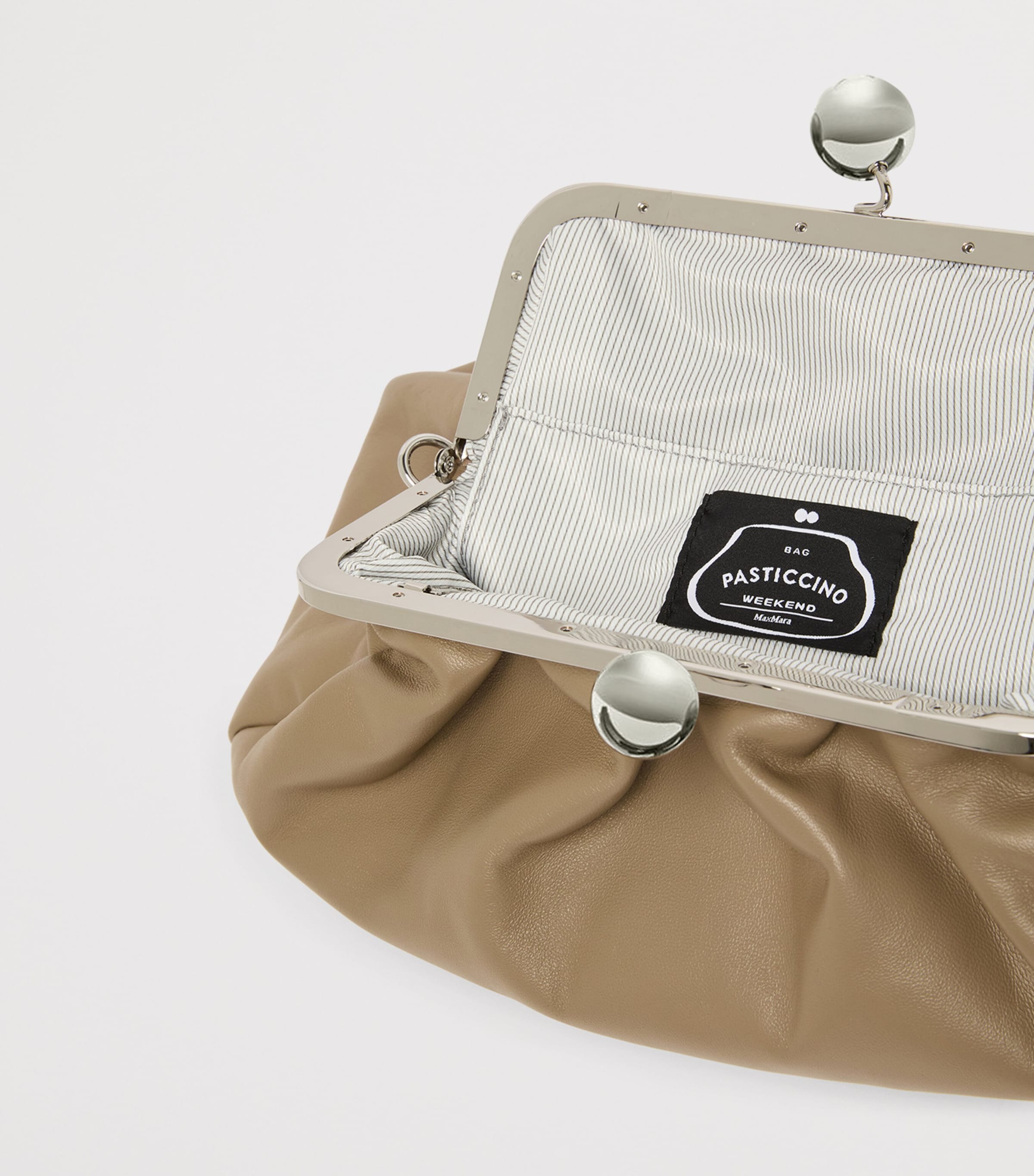 Weekend Max Mara Medium Leather Pasticcino Clutch Bag Turtledove Image 6