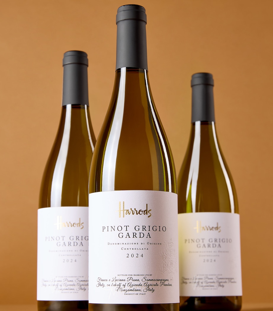 Harrods Pinot Grigio Wine Case (12 Bottles) - Lombardy, Italy Image 3