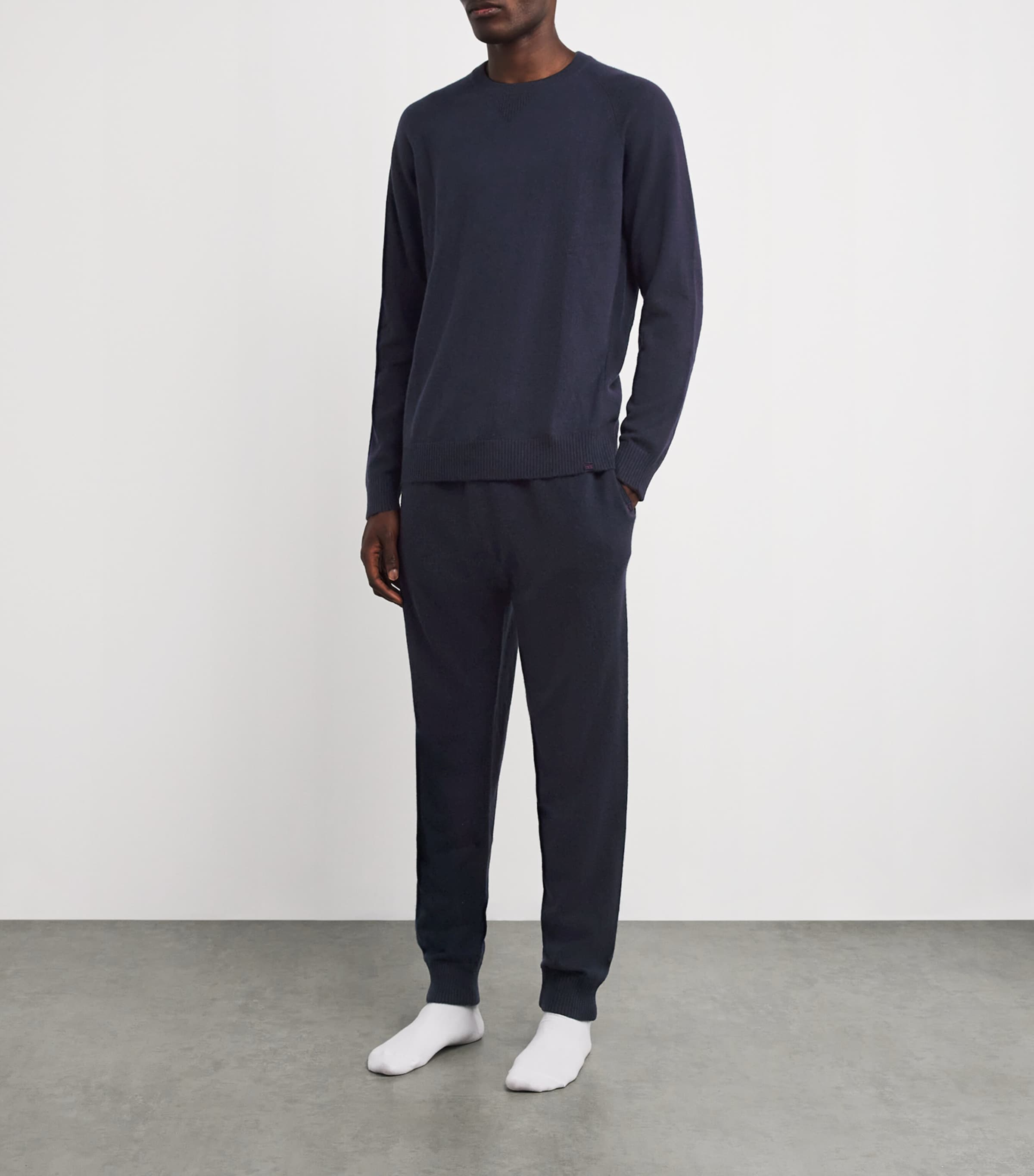 Cashmere Finley Sweatpants NAVY Image 2