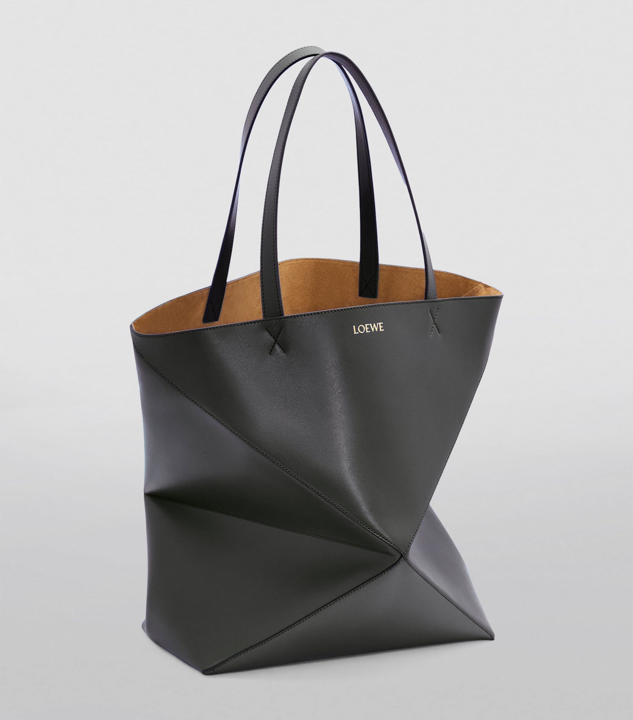 ショルダーバッグ LOEWE LARGE PUZZLE BAG IN HAMMERED CALFSKIN LARGE PUZZLE BAG IN HAMMERED CALFSKIN – Suit Negozi Row