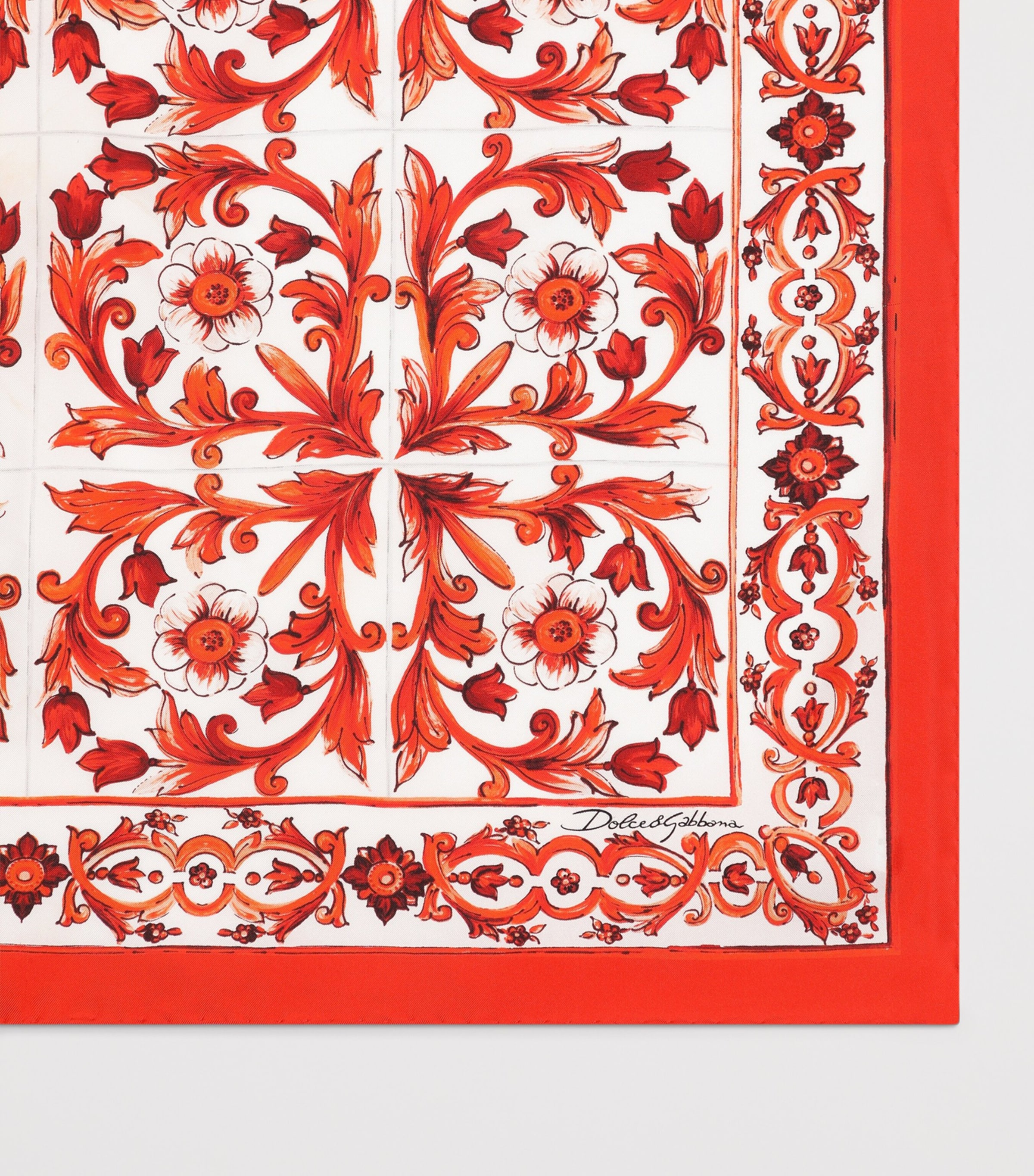 Dolce&Gabbana Silk Majolica Print Foulard Maiolica Ora Image 2