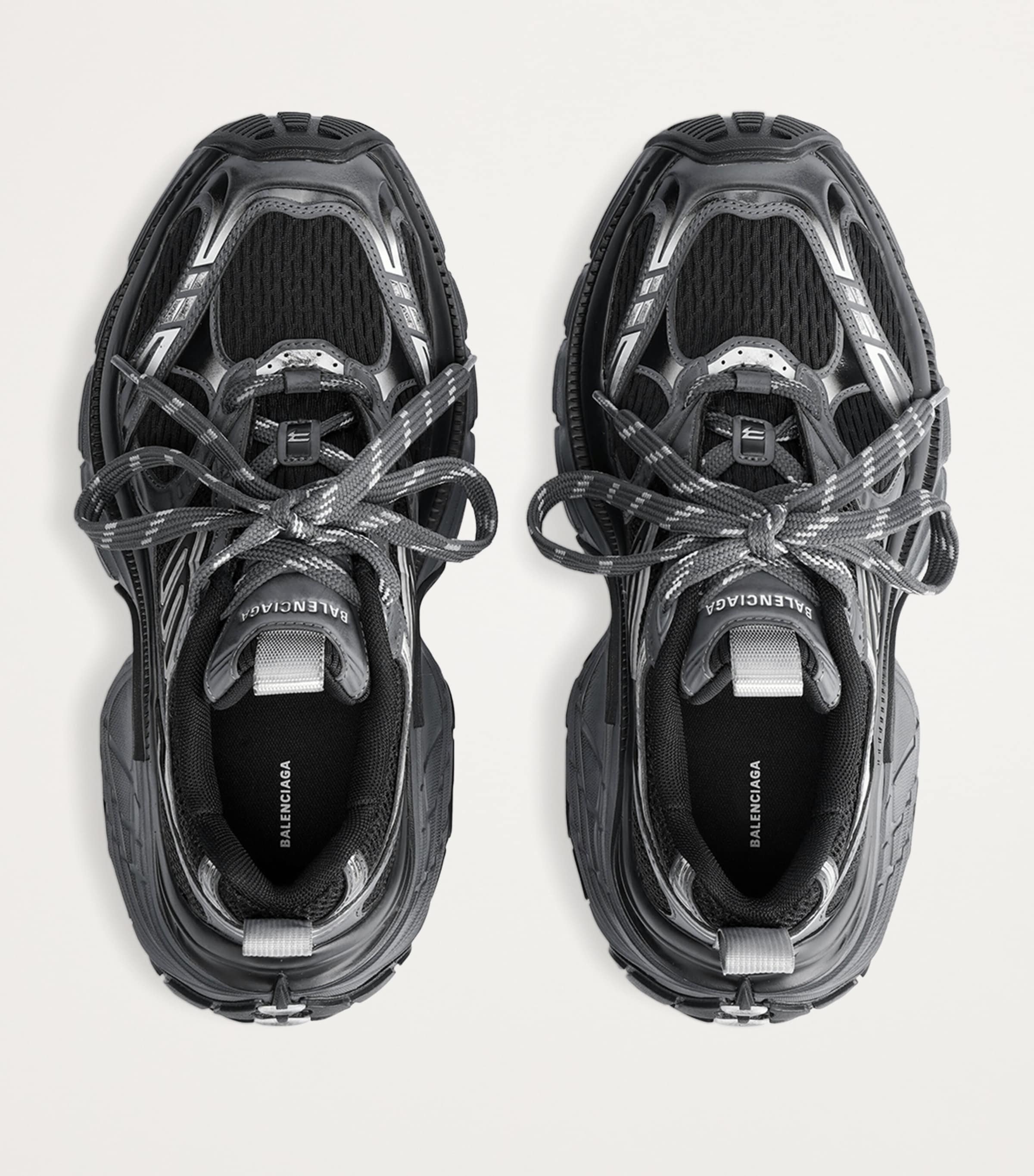 Mesh 6XL Sneakers 1012 Image 4