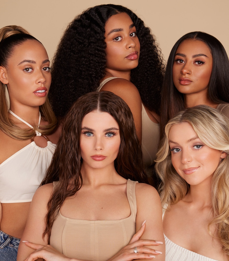 Iconic London Super Smoother Blurring Skin Tint Warm Rich Image 8