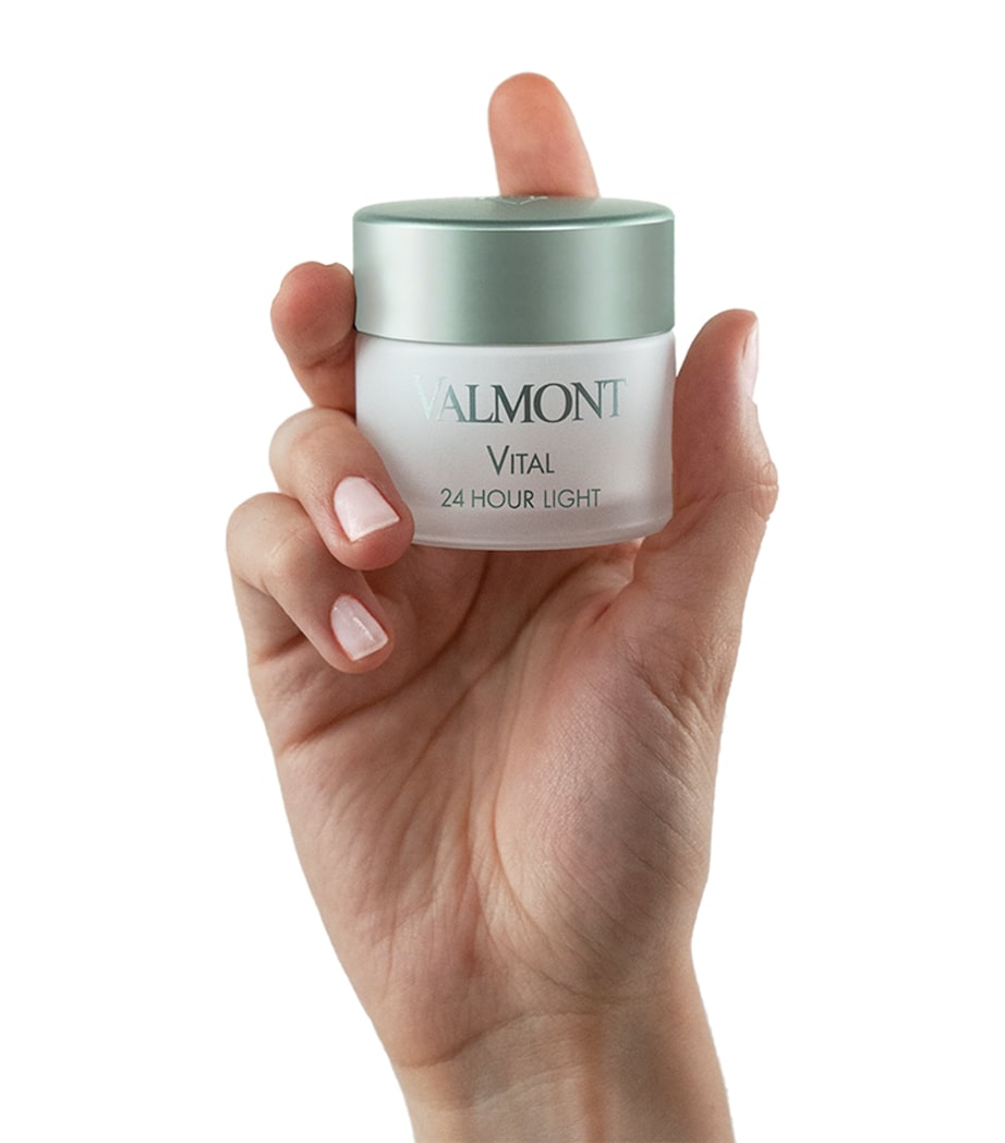 24 Hour Light Cream (50ml) NO COLOUR Image 10