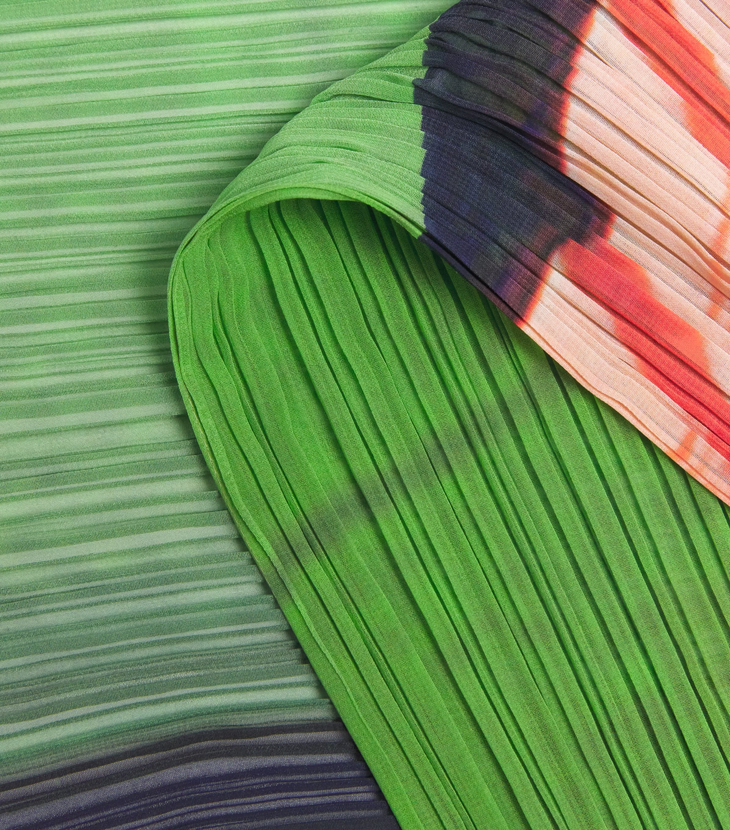 City Collage Madame-T Stole RED X GREEN Image 3