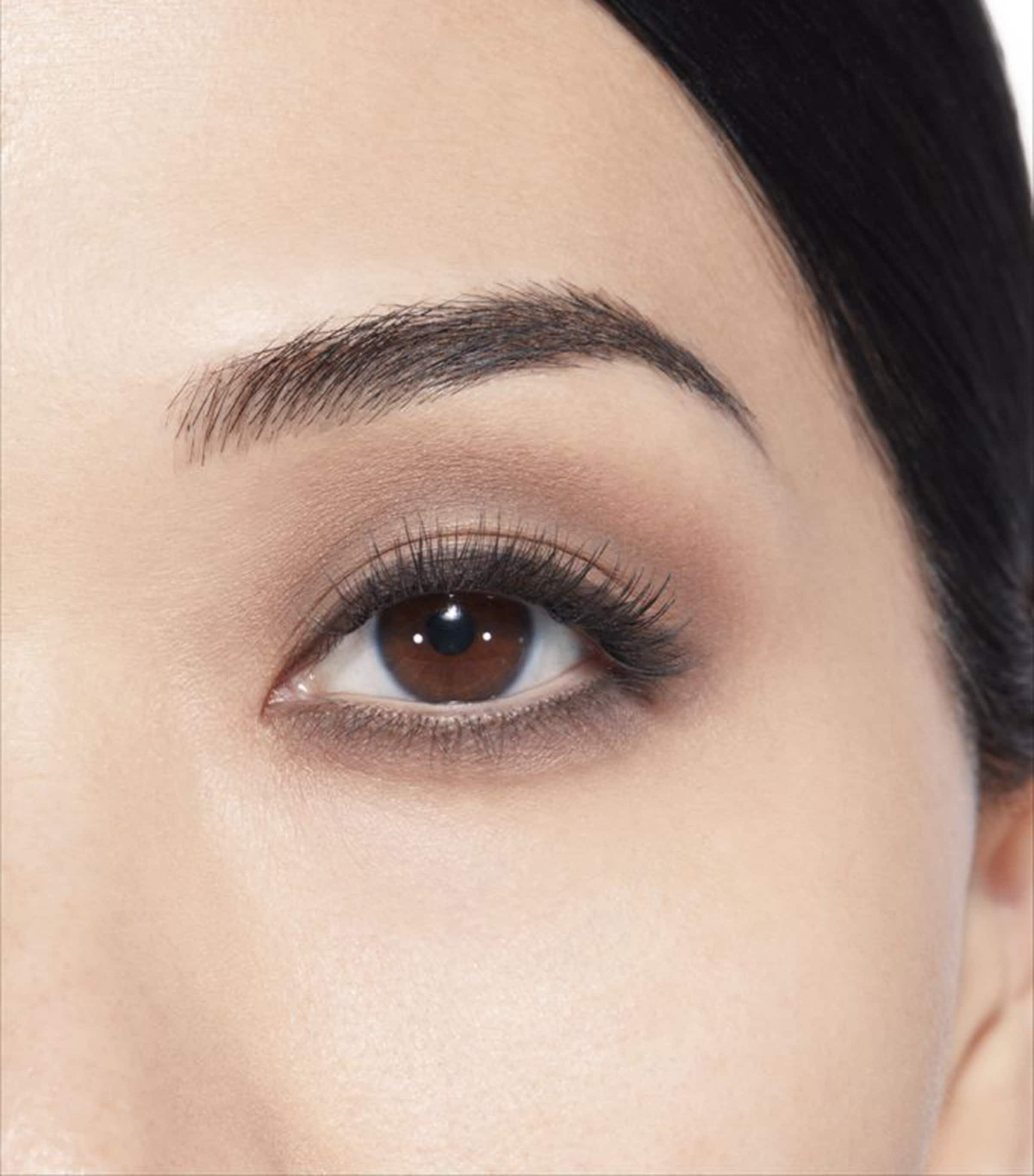 LES 4 OMBRES Multi-Effect Quadra Eyeshadow 308 CLAIR OBSCUR Image 3