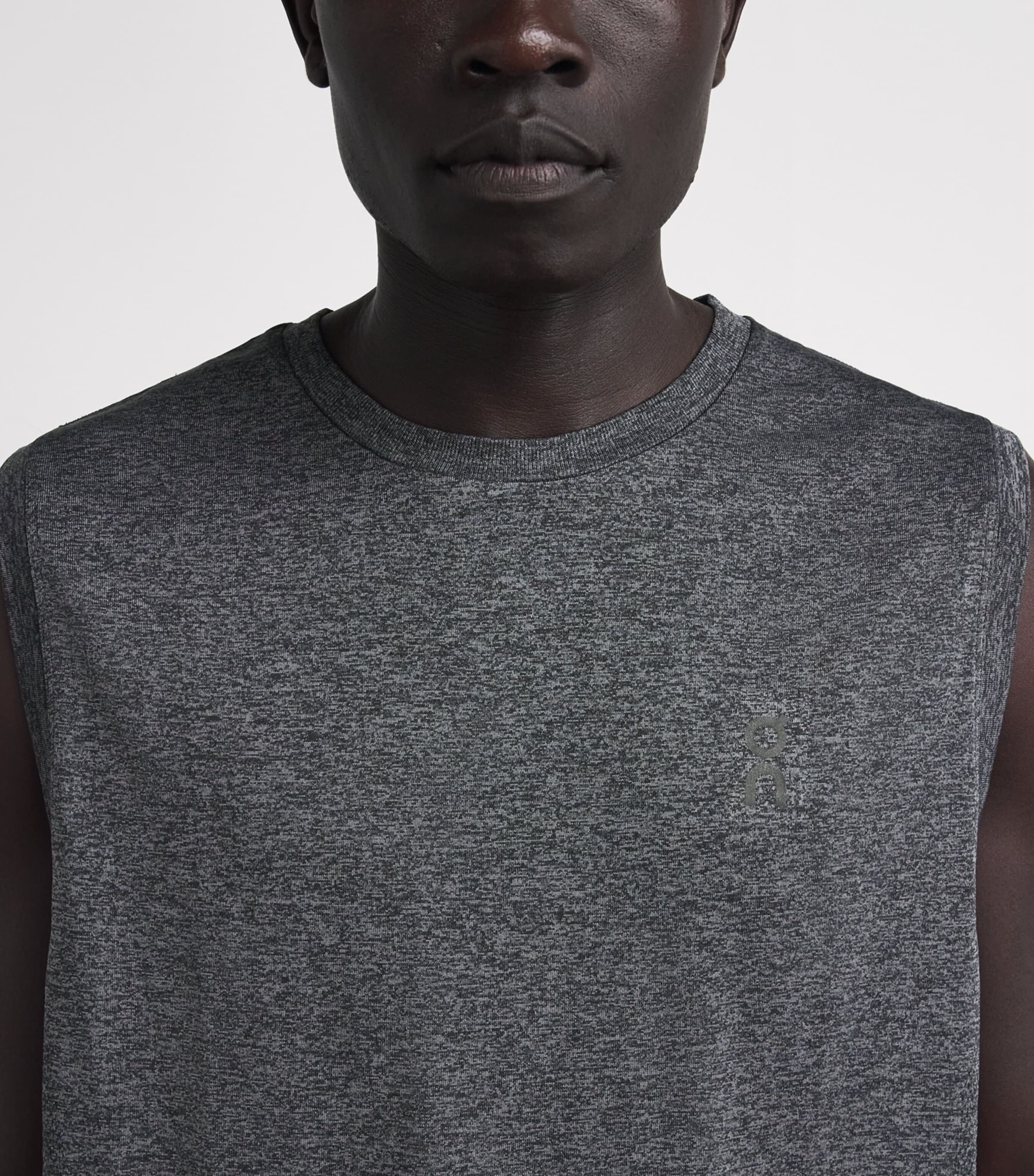 On Mens Train Flex Sleeveless Top Ember Heather Image 3