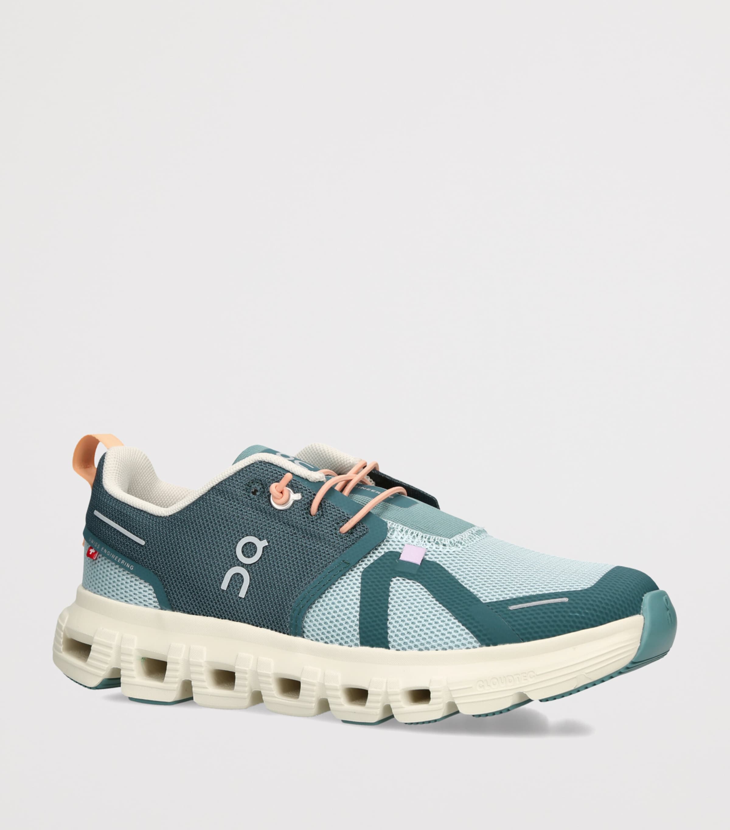 ON Running Cloud Sky 2 Trainers Green Oth Image 2