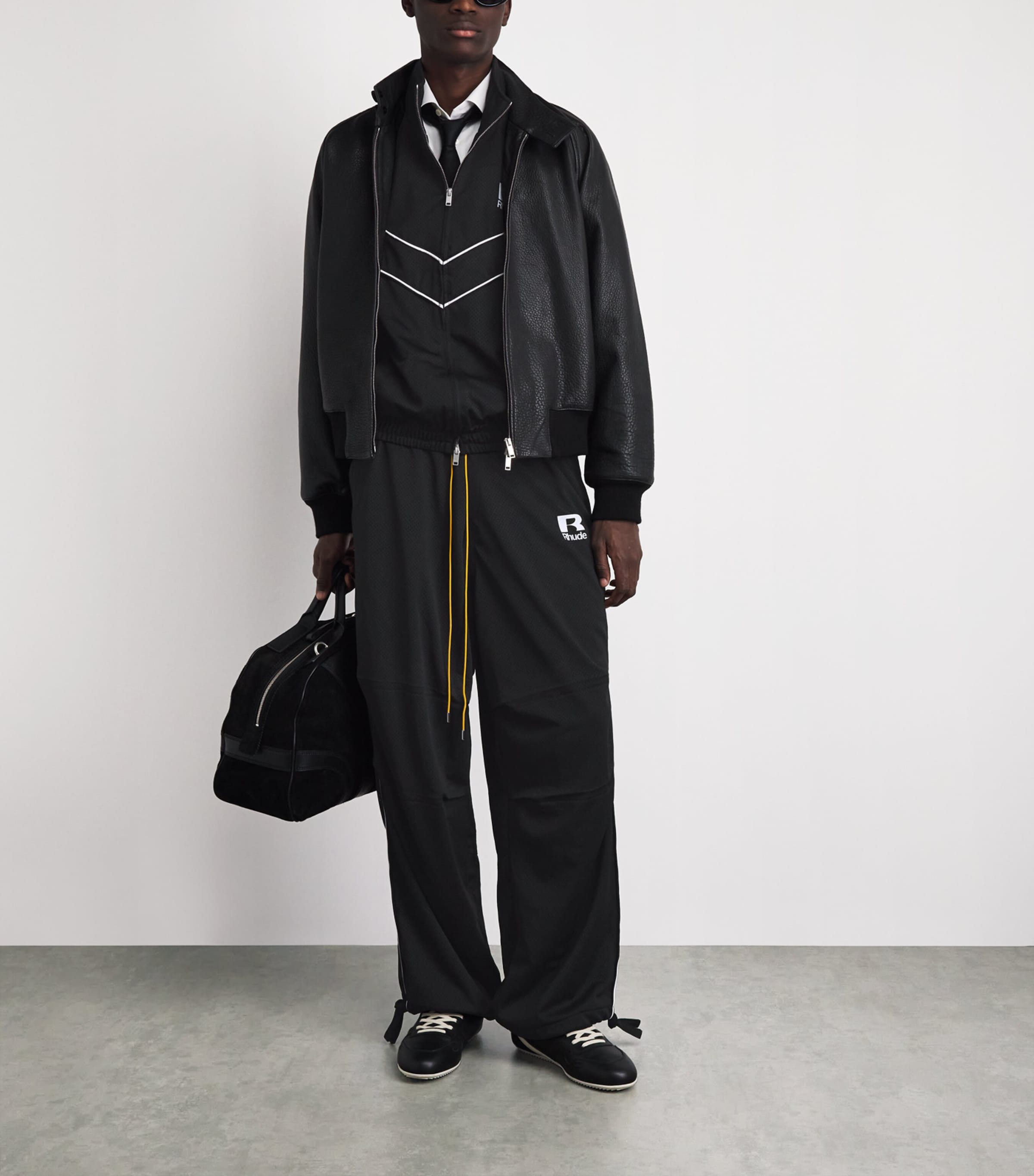 Rhude Mens Logo Piping Track Sweatpants Black/white Image 2