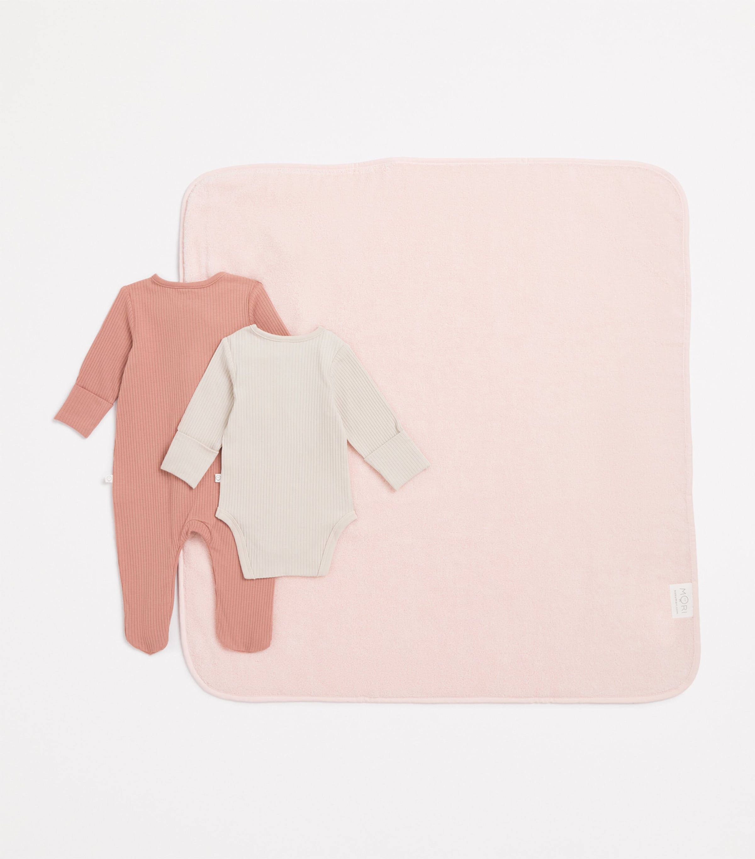 Soak and Sleep Newborn Set (0-3 Months) ROSE Image 2