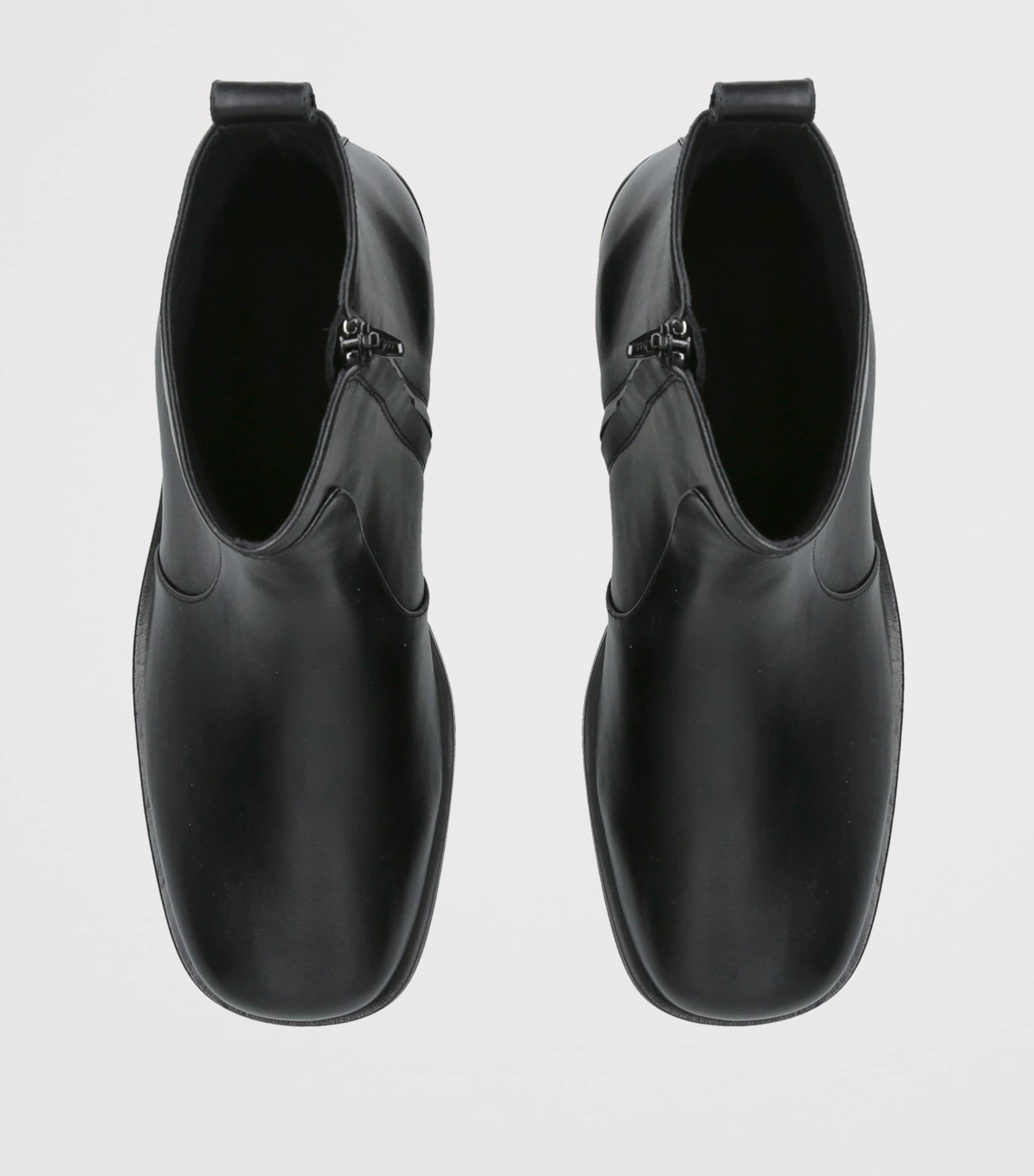 Studio Nicholson Leather Square-Toe Ankle Boots Black Image 3