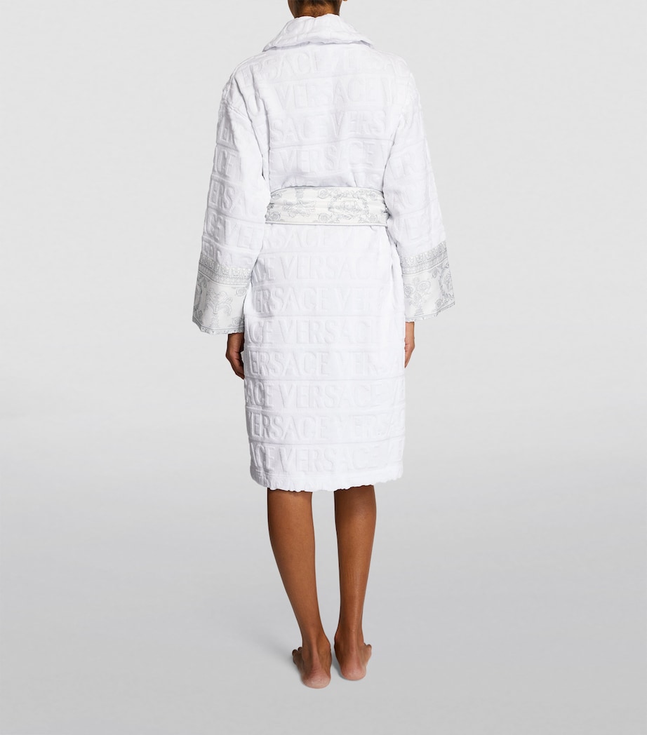 I ♡ Baroque Robe 5W380 WHT/WHT Image 2