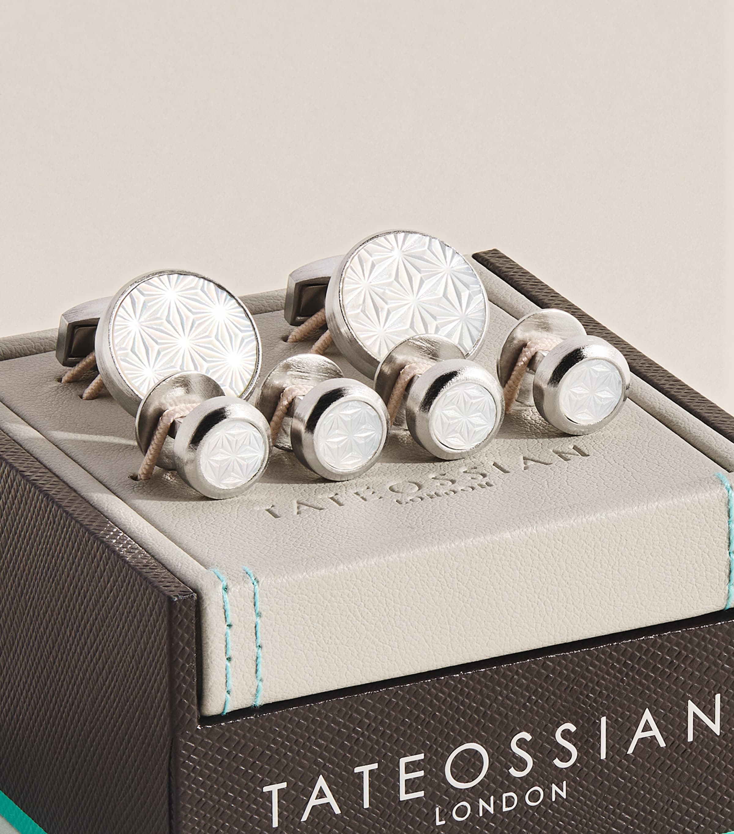 Tateossian Mother-of-Pearl Asanoha Cufflinks and Studs Set White Image 3